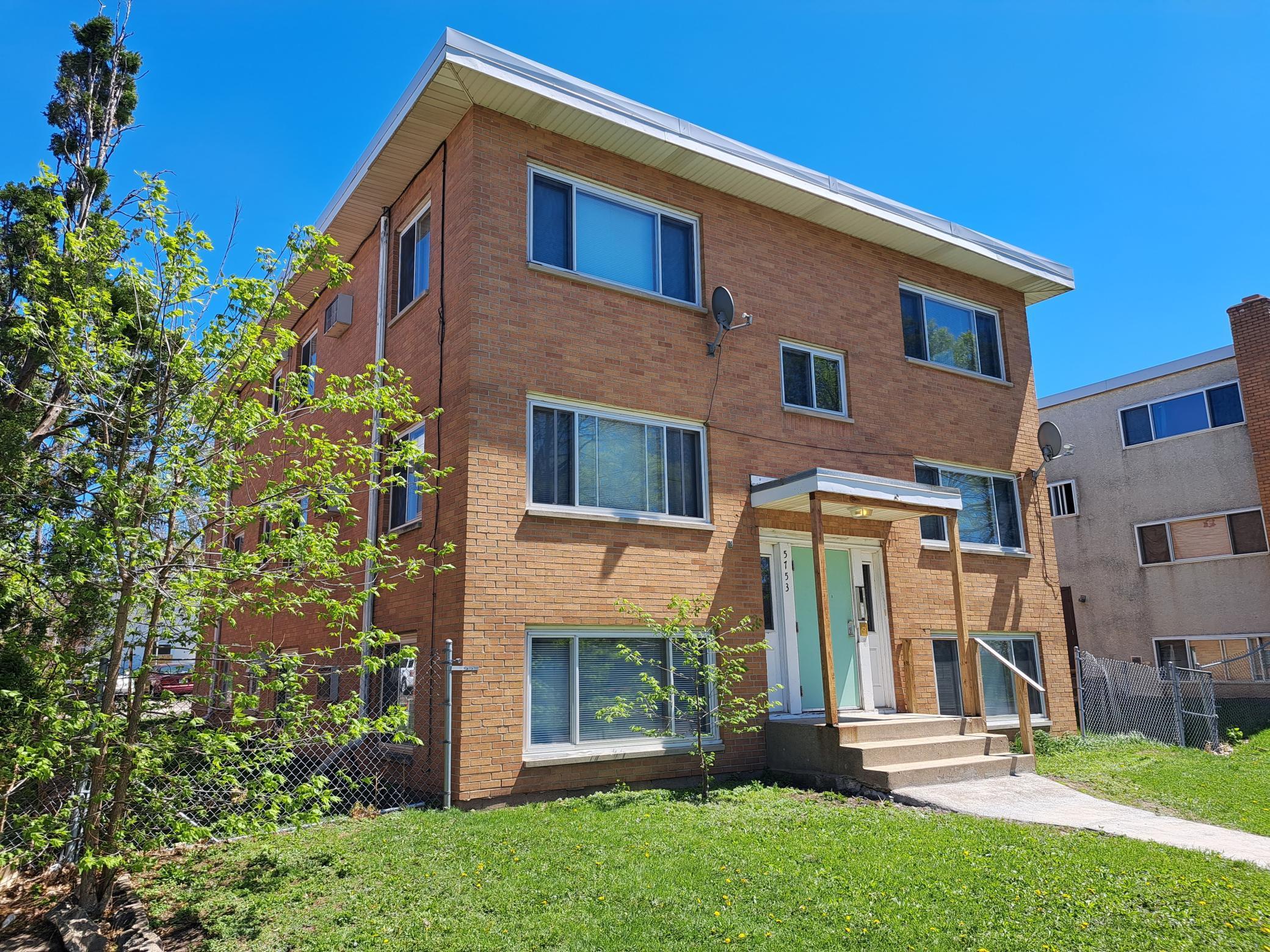 5753 Bossen Terrace Property Photo