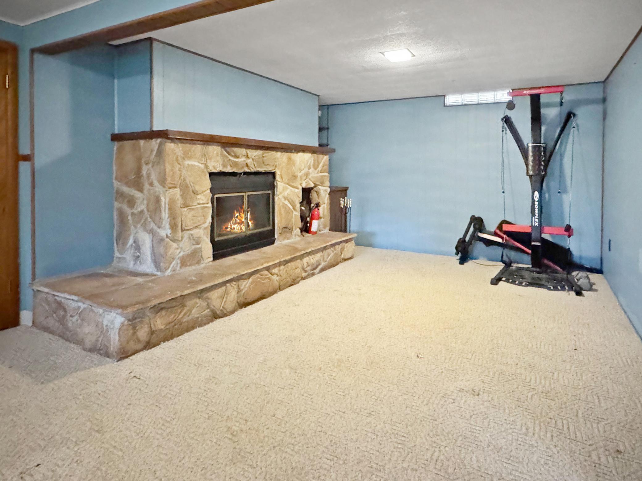 507 Summit Avenue Property Photo 12