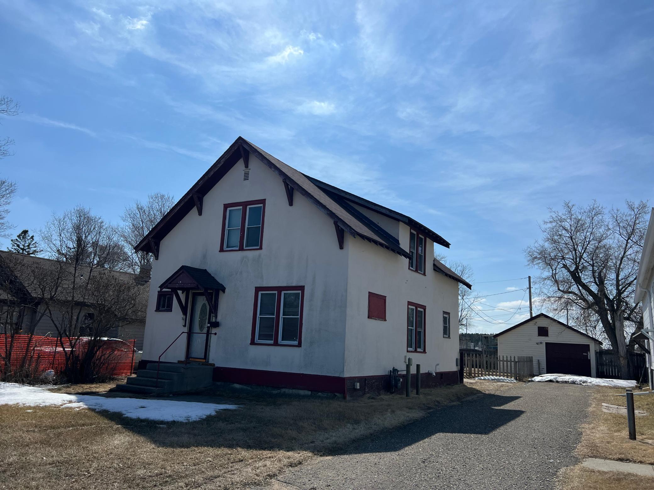 506 6th Street Property Photo