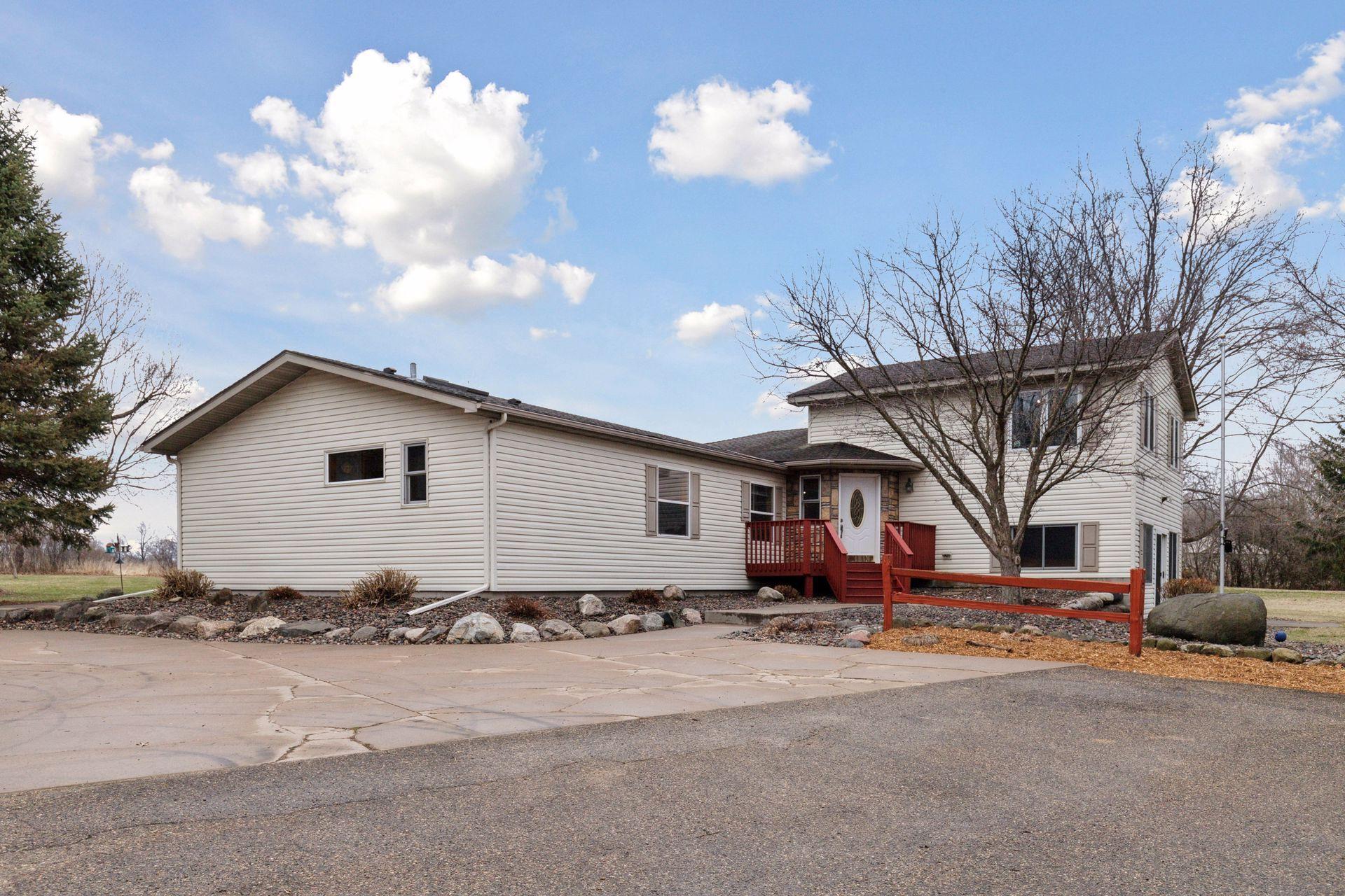 34115 Malmberg Avenue Property Photo 1