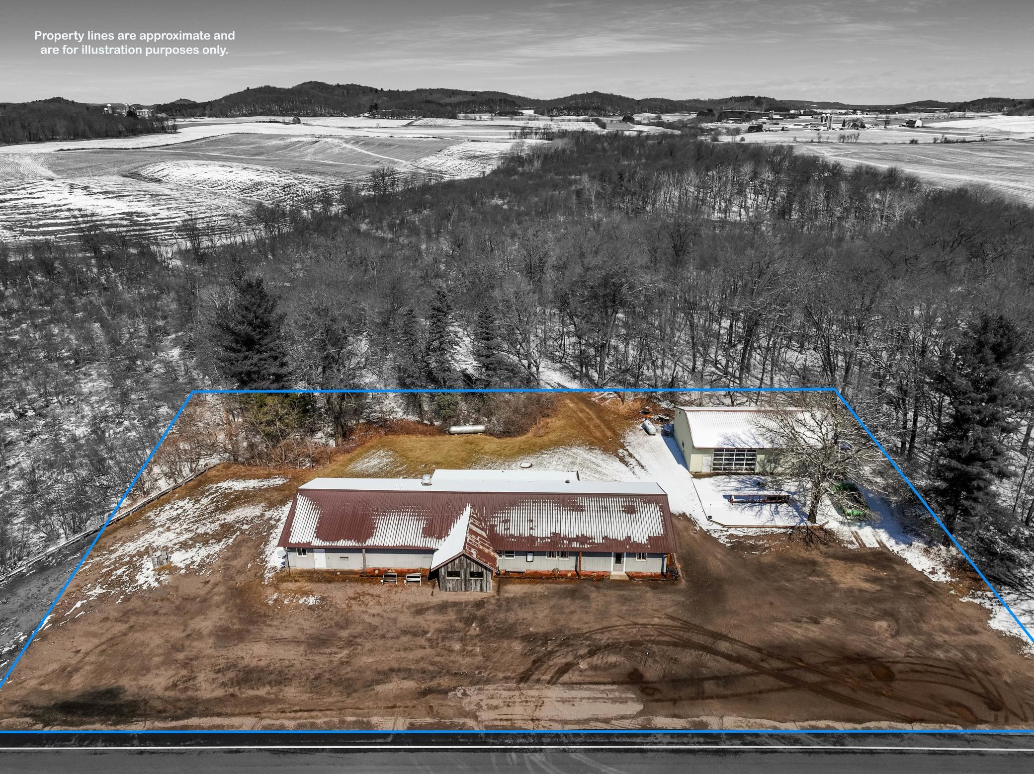 2170 County Highway A Property Photo 37