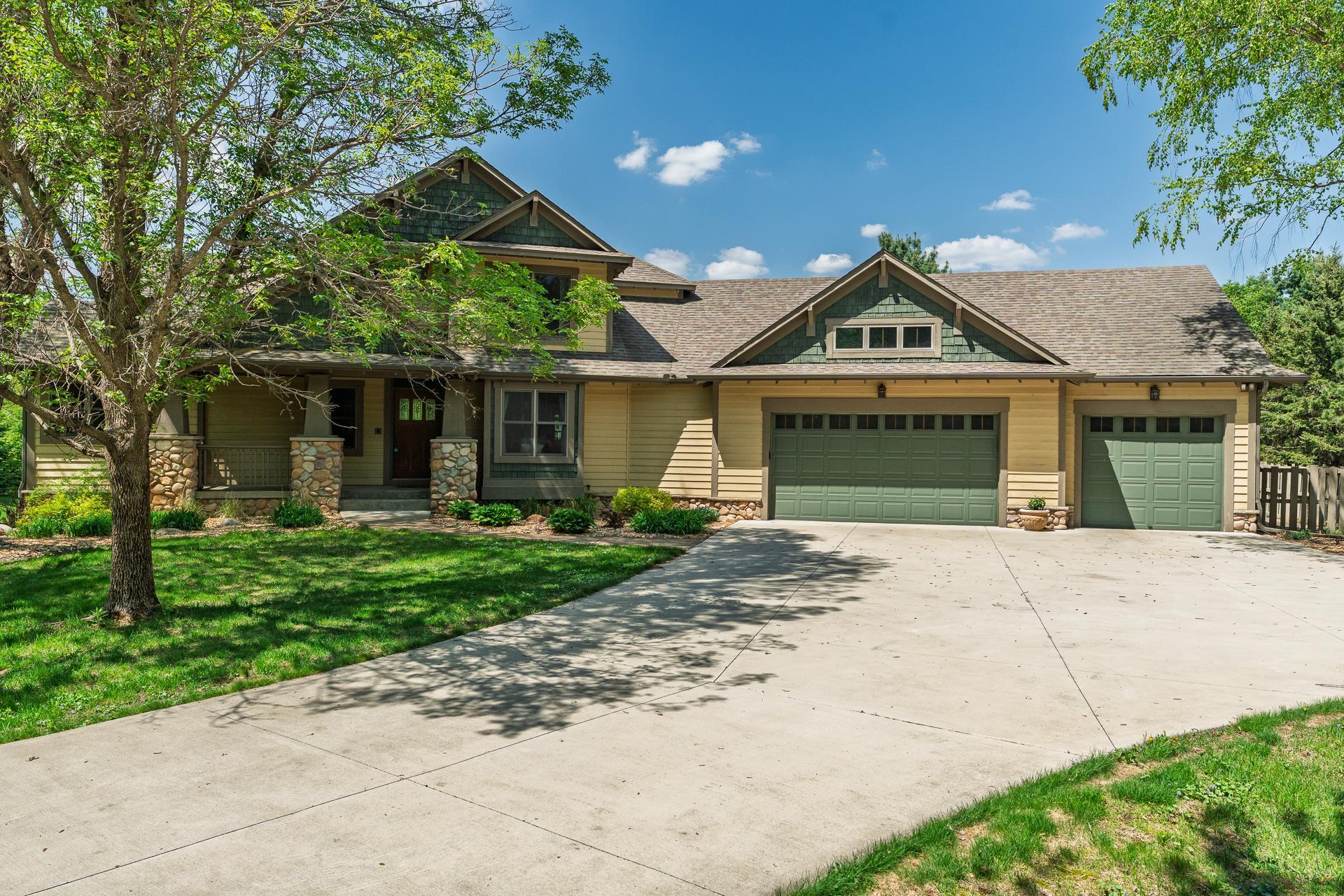 14810 42nd Street Property Photo 1