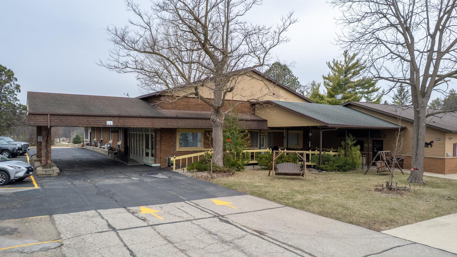 525 Main Avenue Property Photo