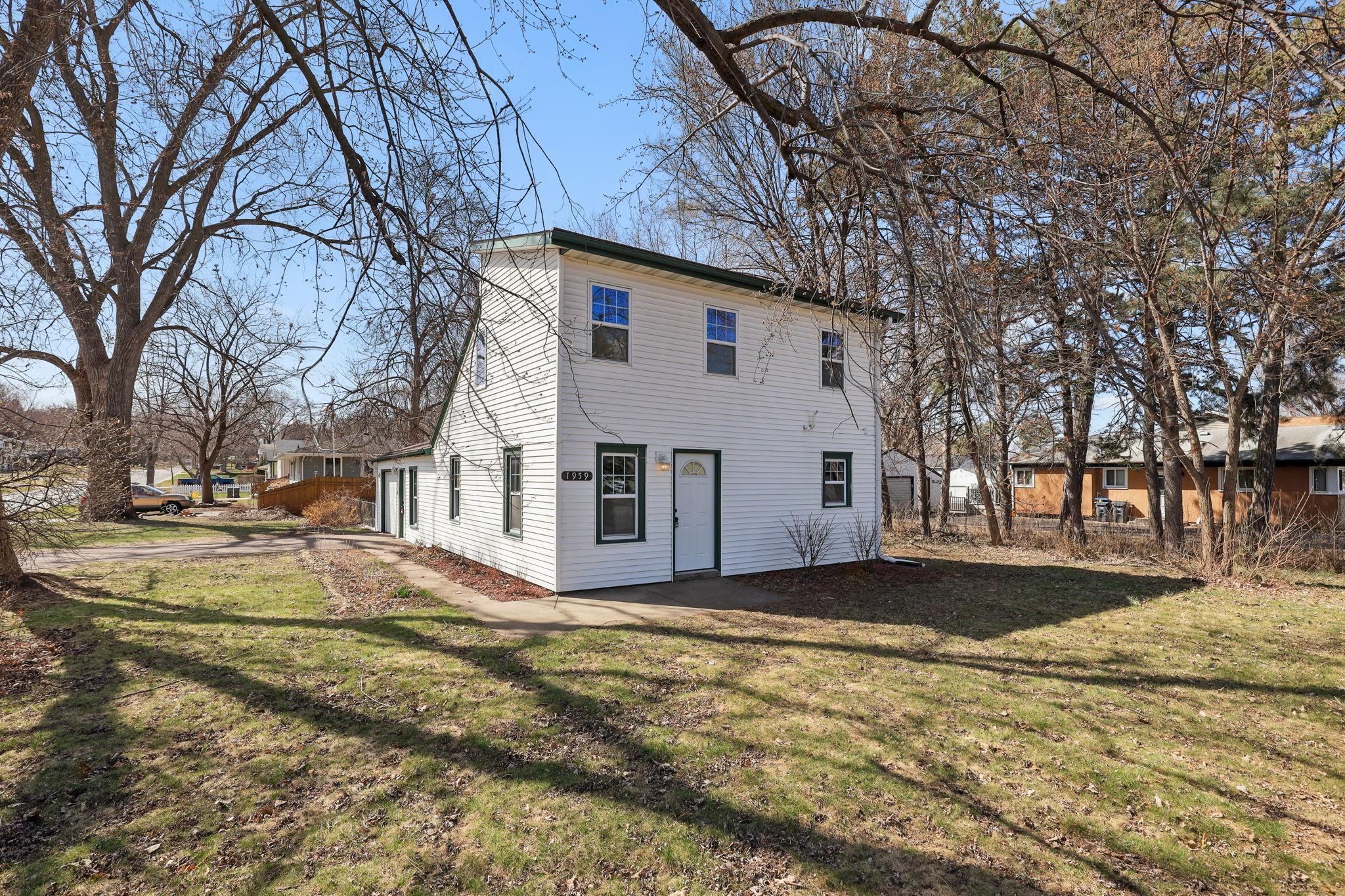 1959 Mcknight Road Property Photo 1