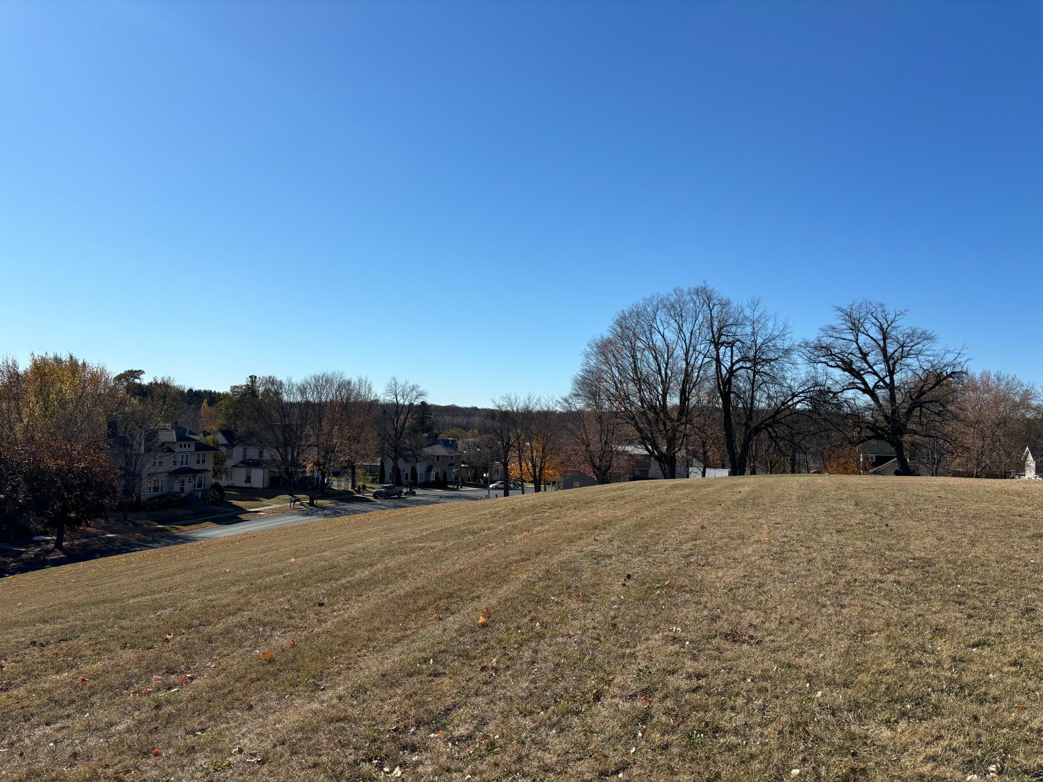 509 3rd Street Property Photo 4
