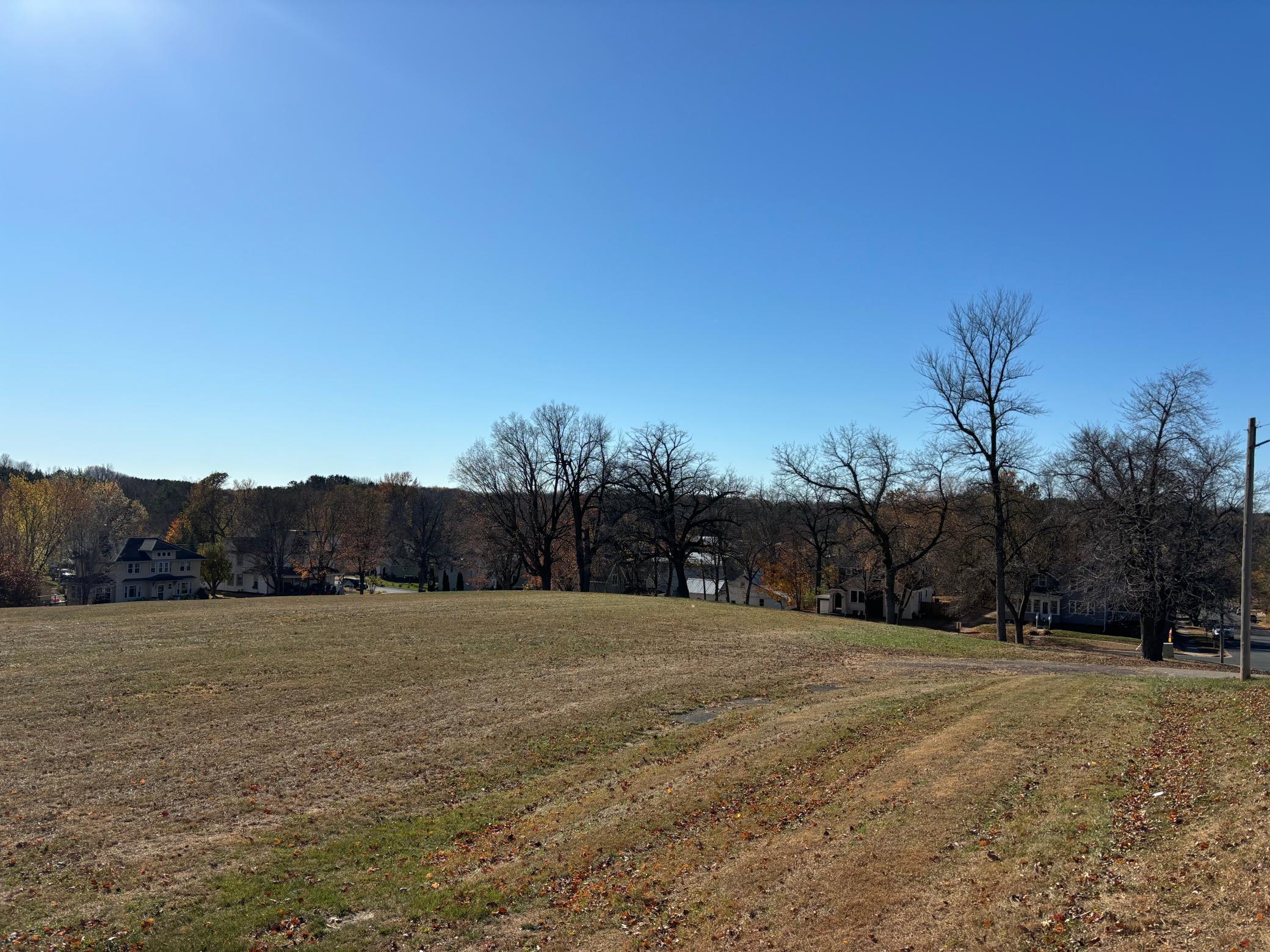 509 3rd Street Property Photo 6