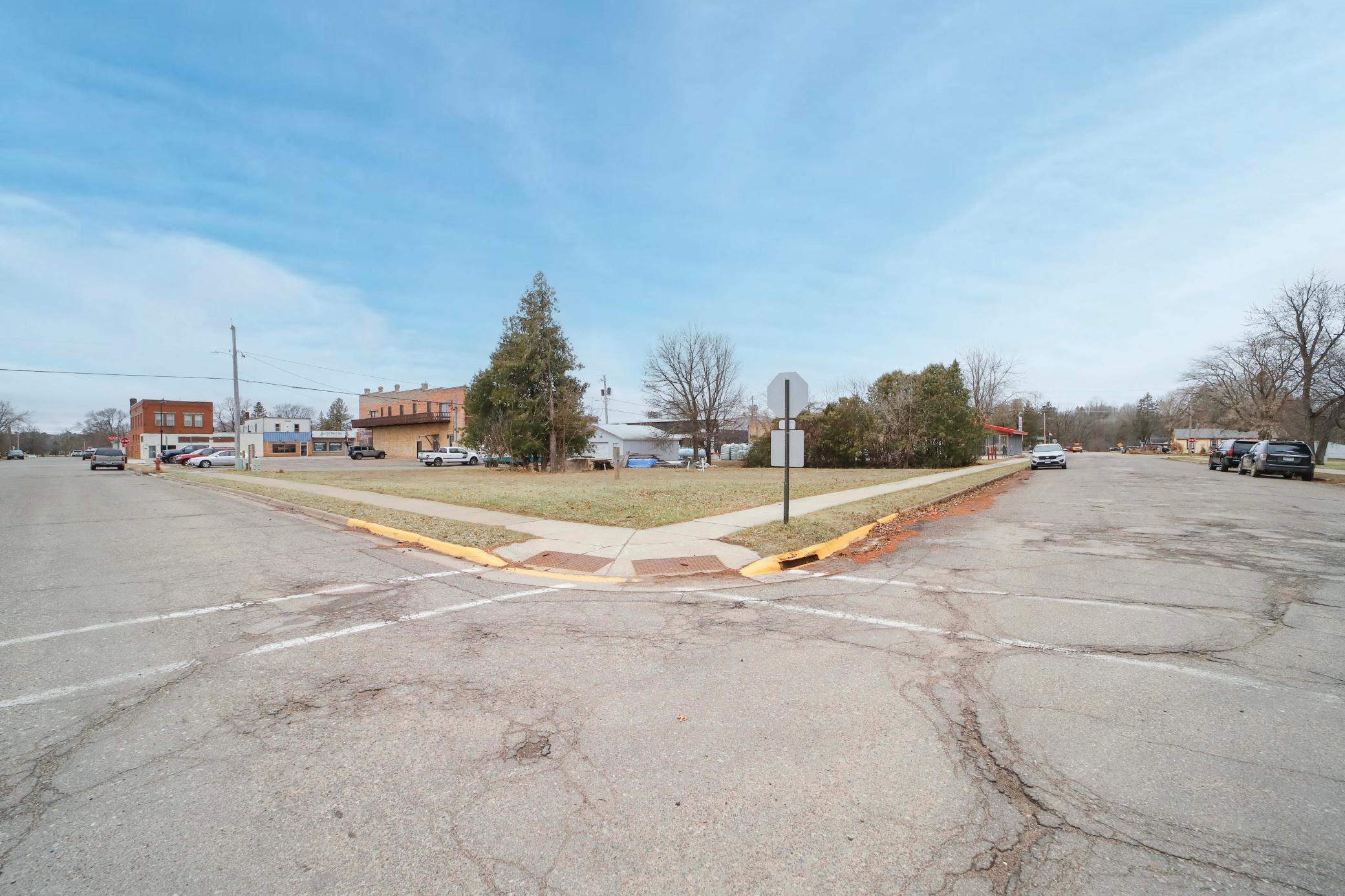 206 1st Street Property Photo