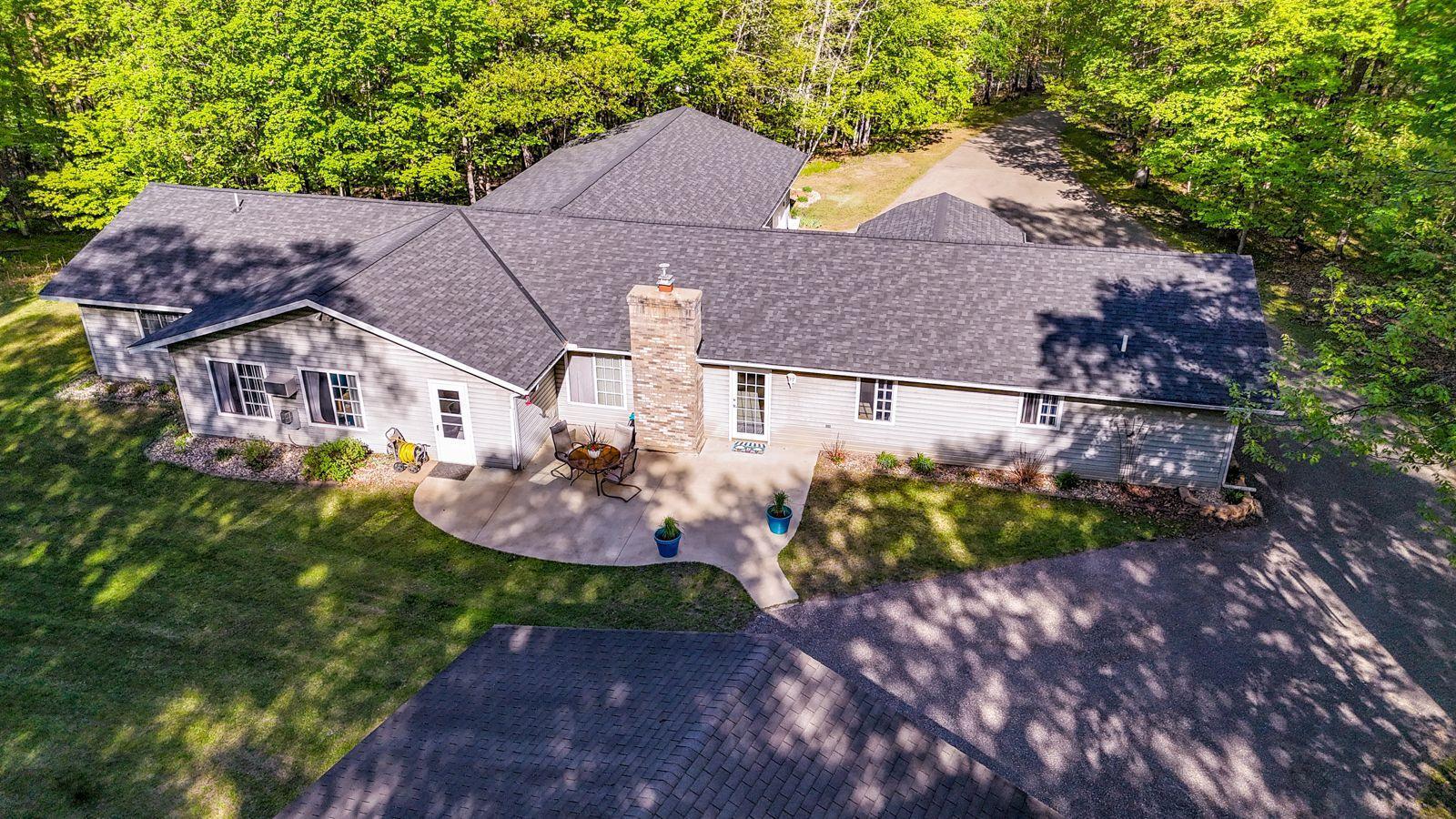16051 Leisure Drive Property Photo 1