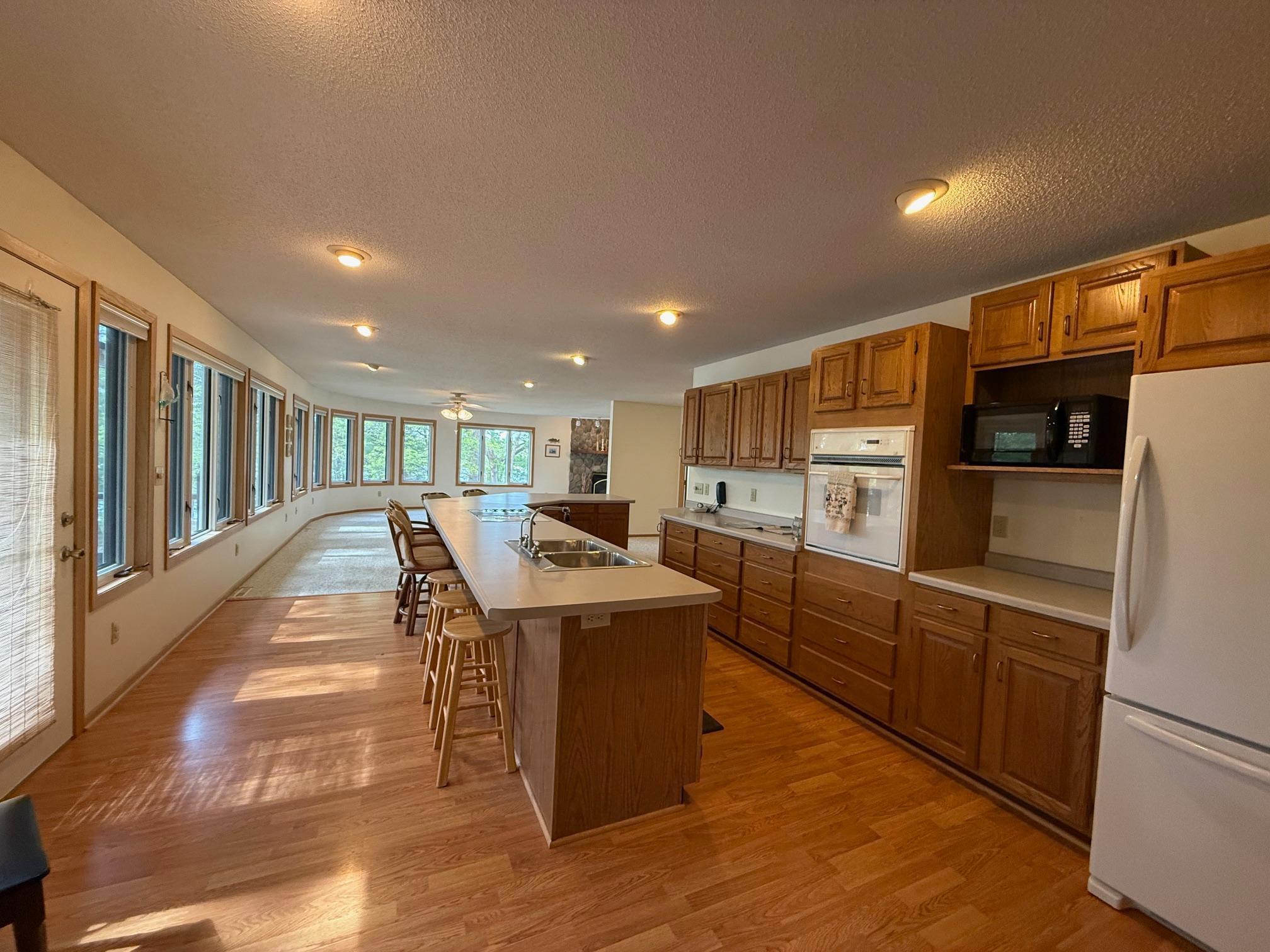 25006 Great Pine Drive Property Photo 3