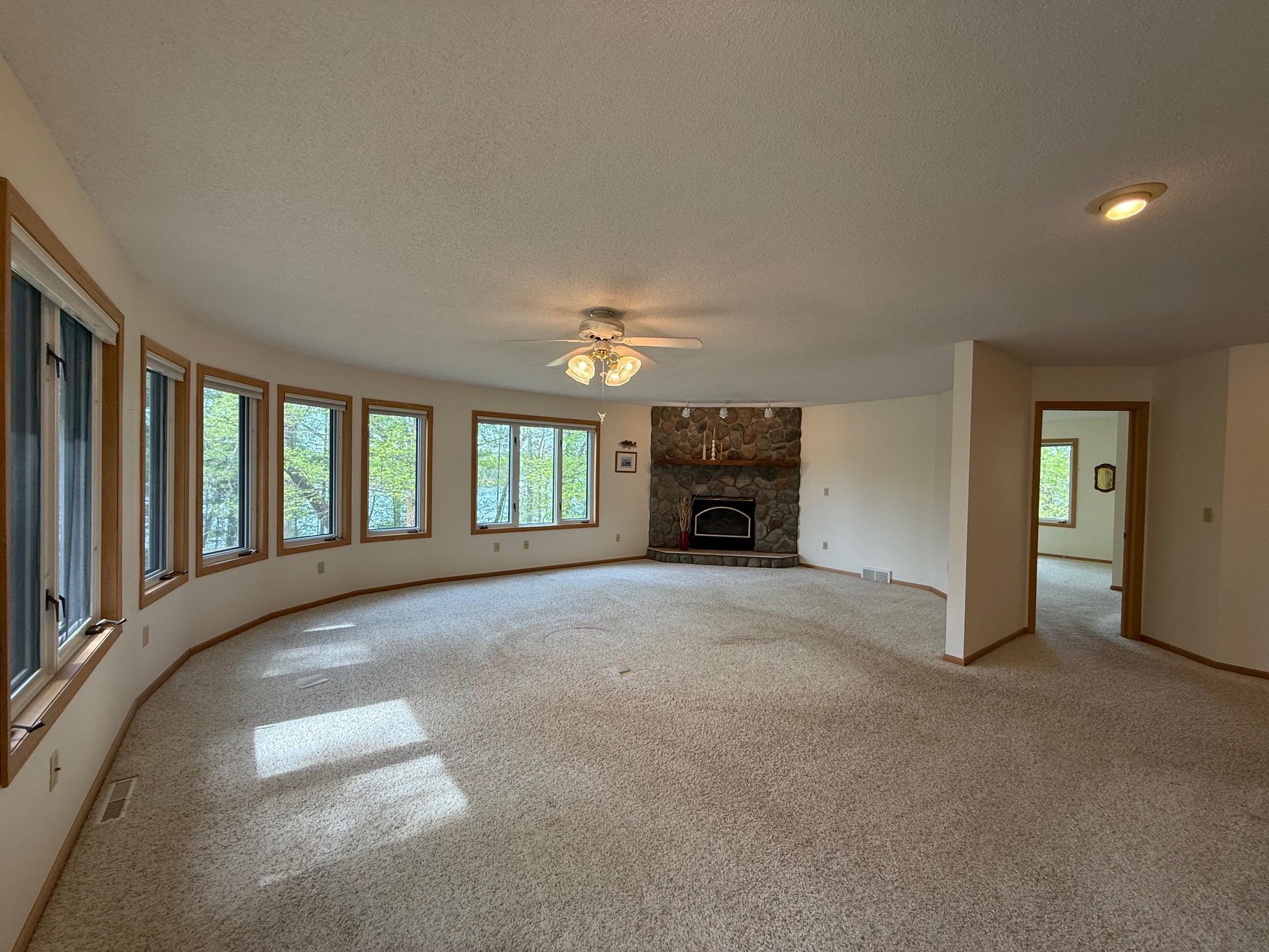 25006 Great Pine Drive Property Photo 4