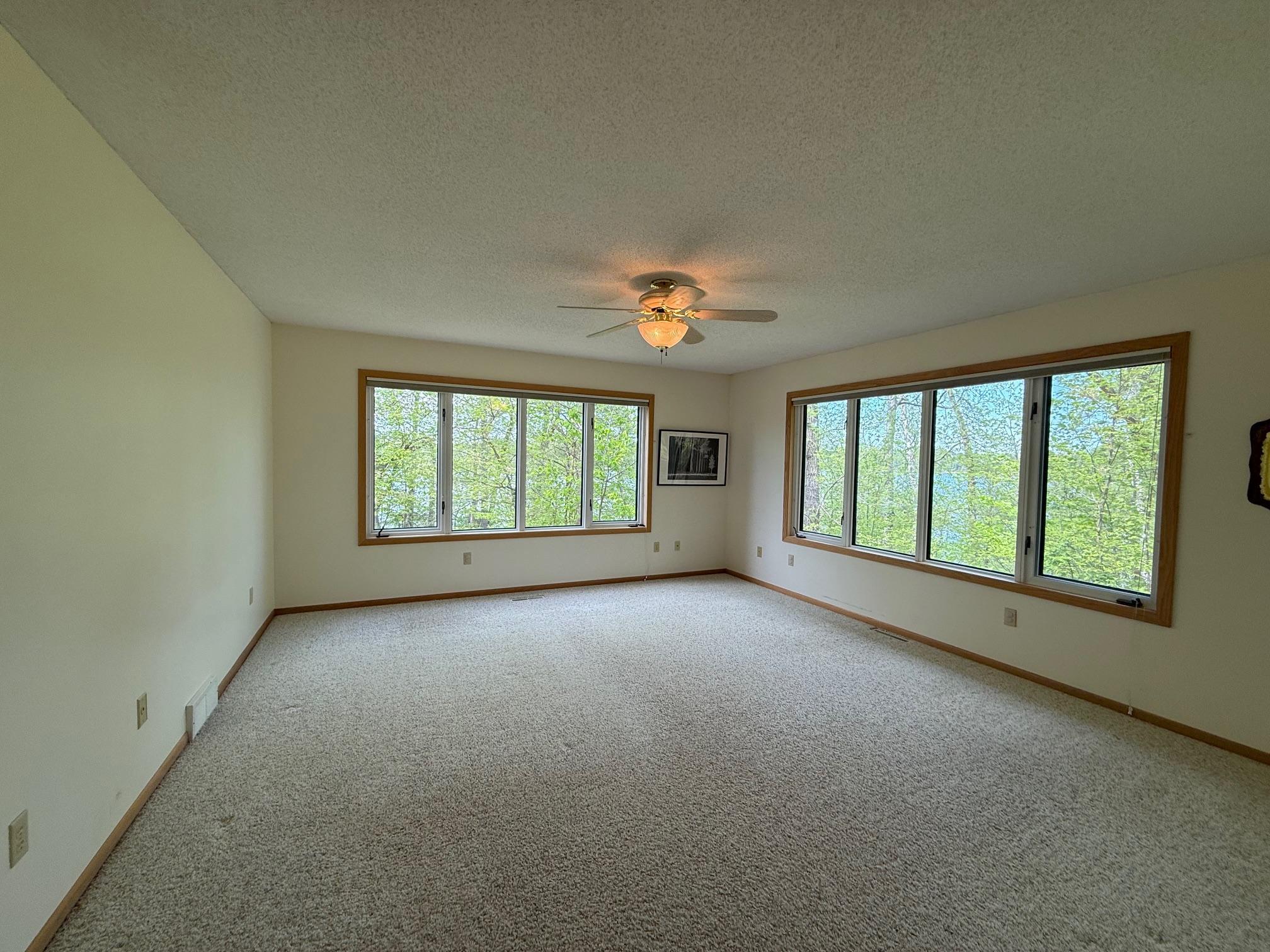 25006 Great Pine Drive Property Photo 6