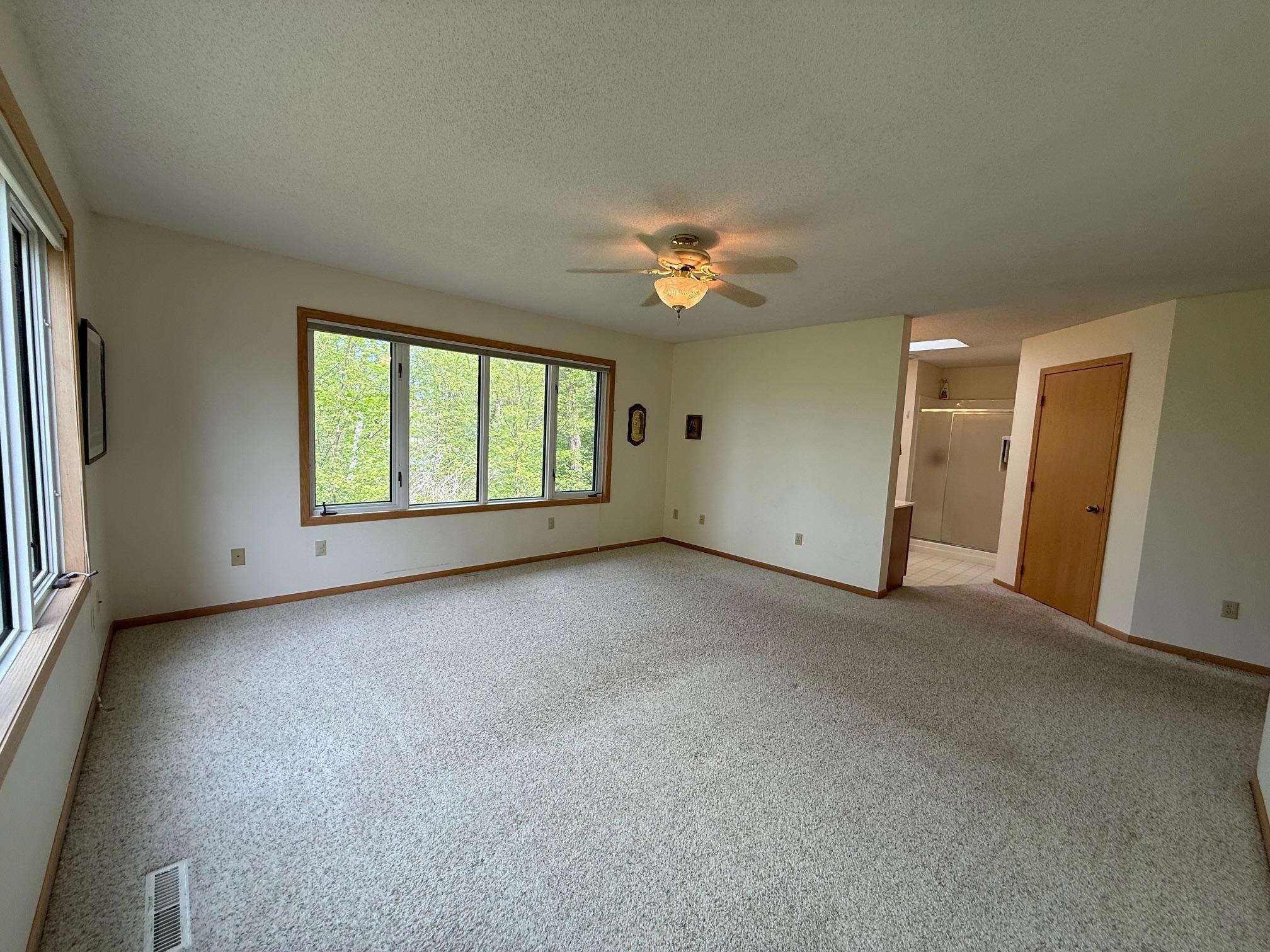 25006 Great Pine Drive Property Photo 7