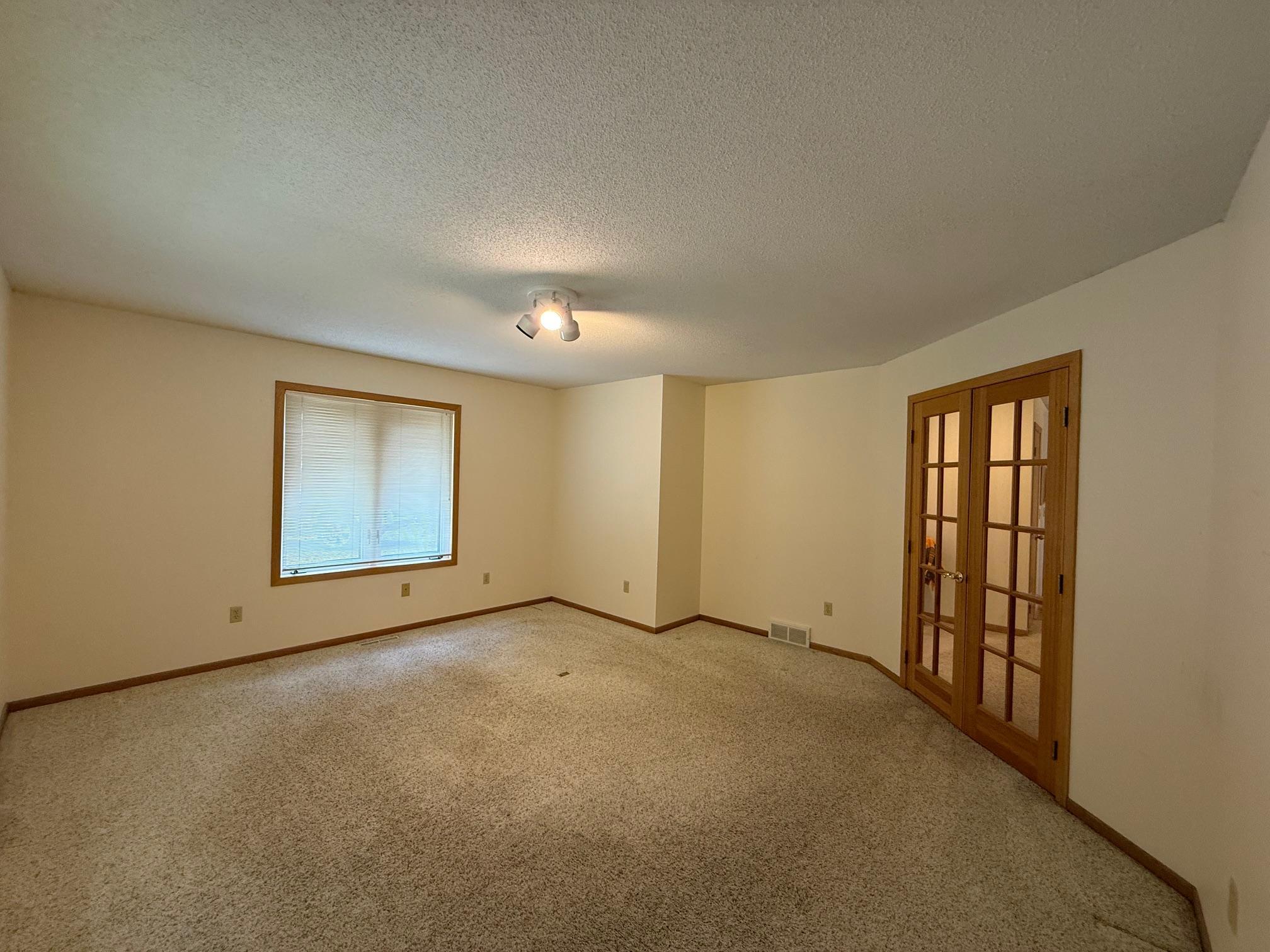 25006 Great Pine Drive Property Photo 21
