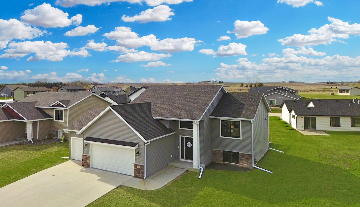 55983 Real Estate Listings Main Image