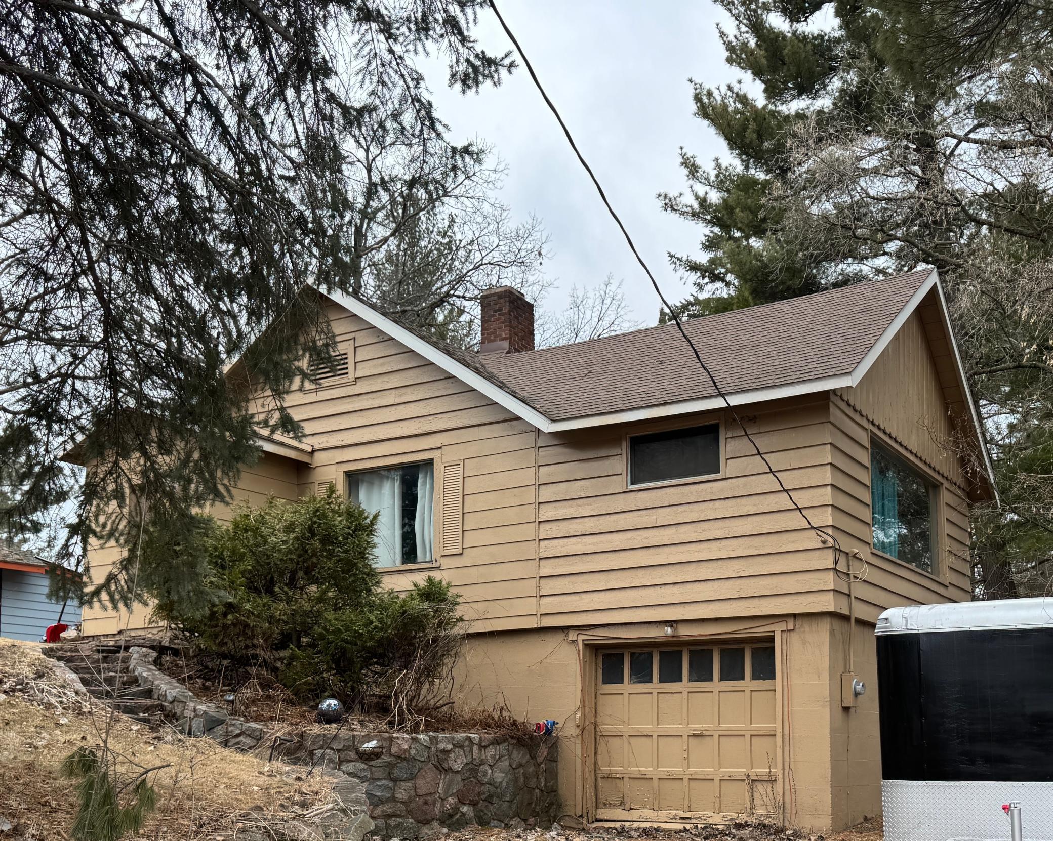 300 4th Street Property Photo 1