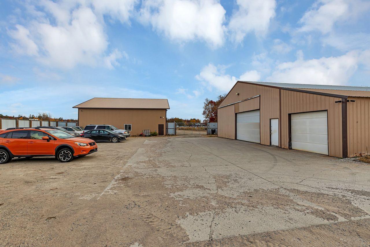 16609 371 Highway Property Photo 4