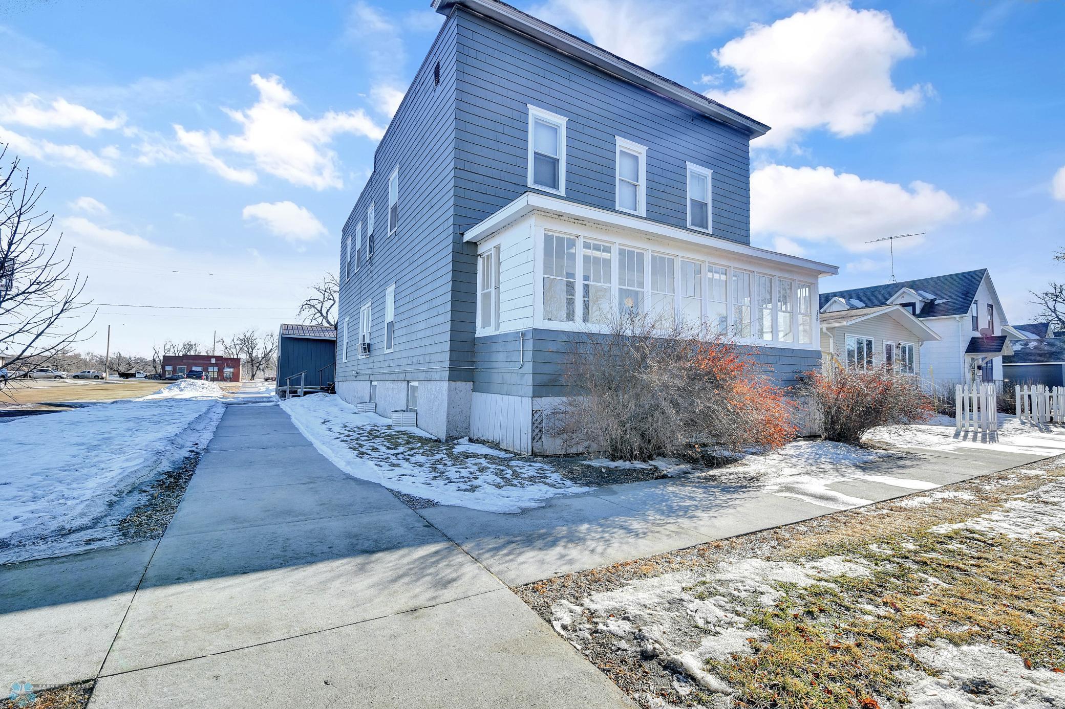 205 3rd Avenue