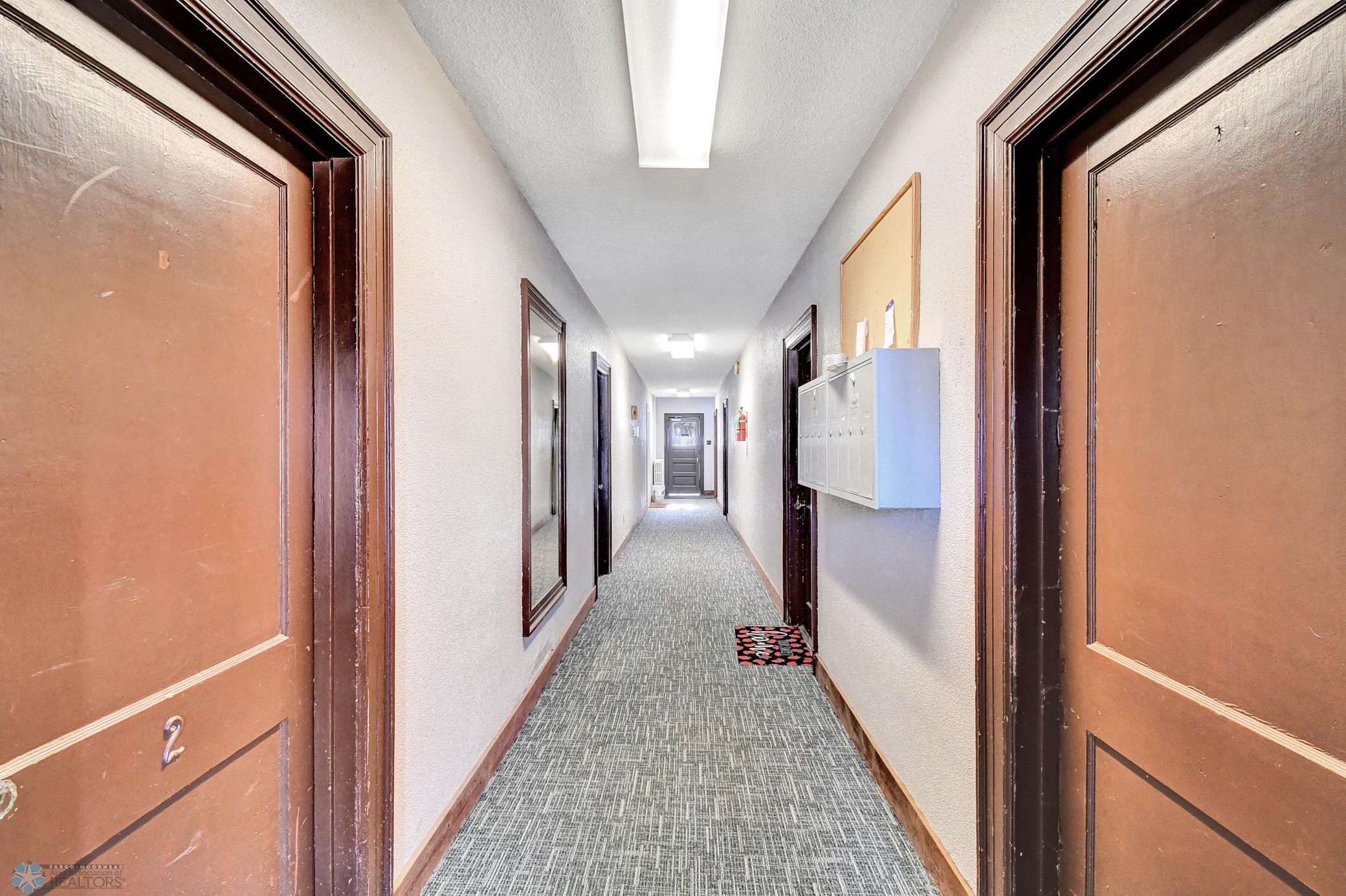 258 & 264 College Street Property Photo 6