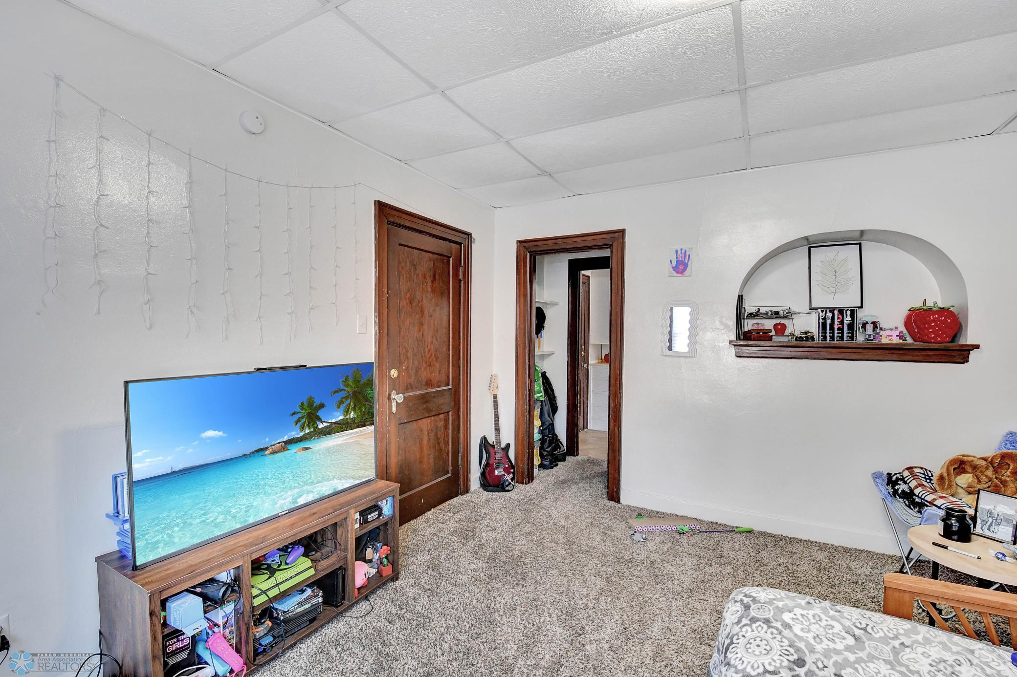 258 & 264 College Street Property Photo 18