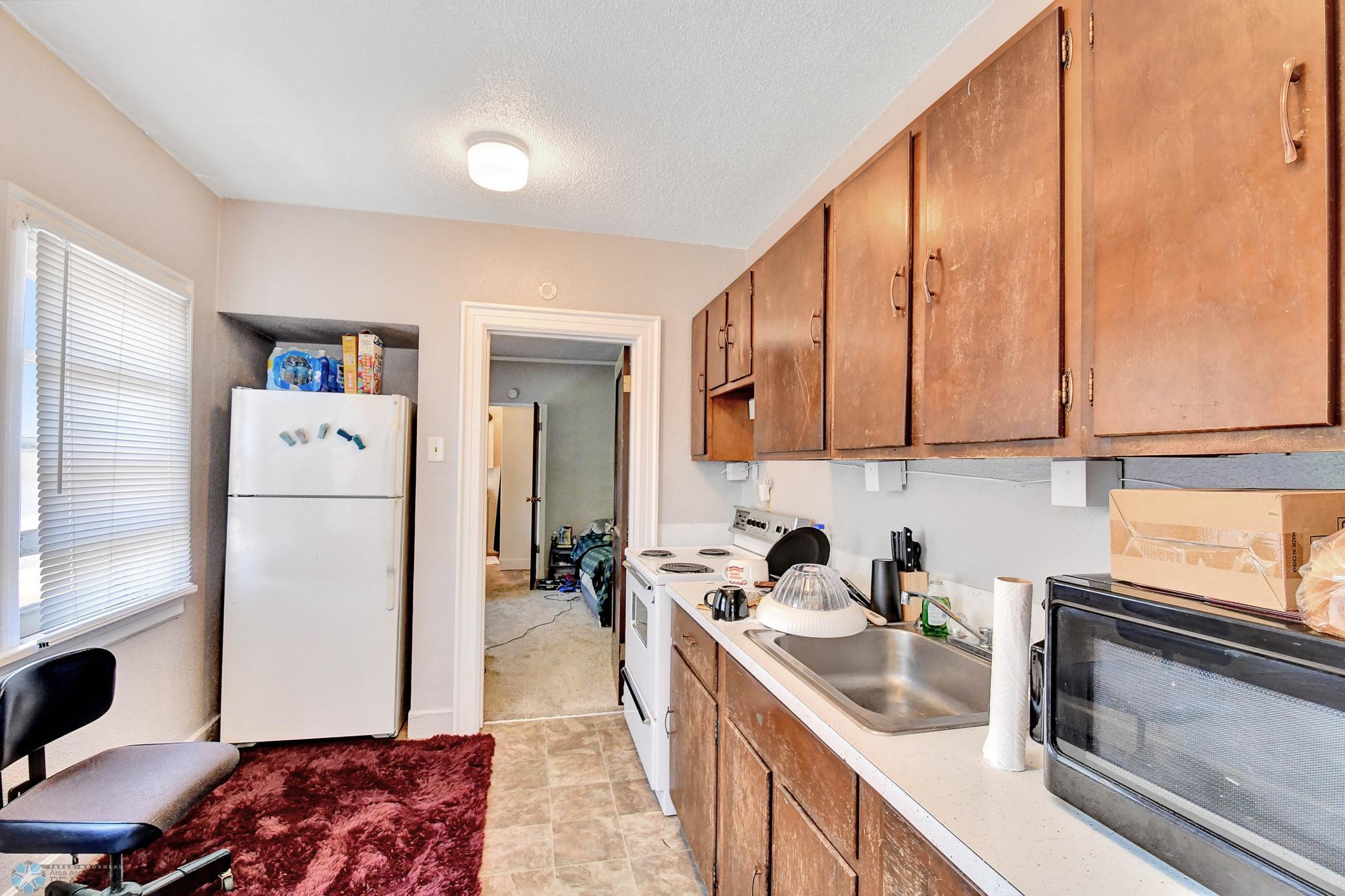 258 & 264 College Street Property Photo 39