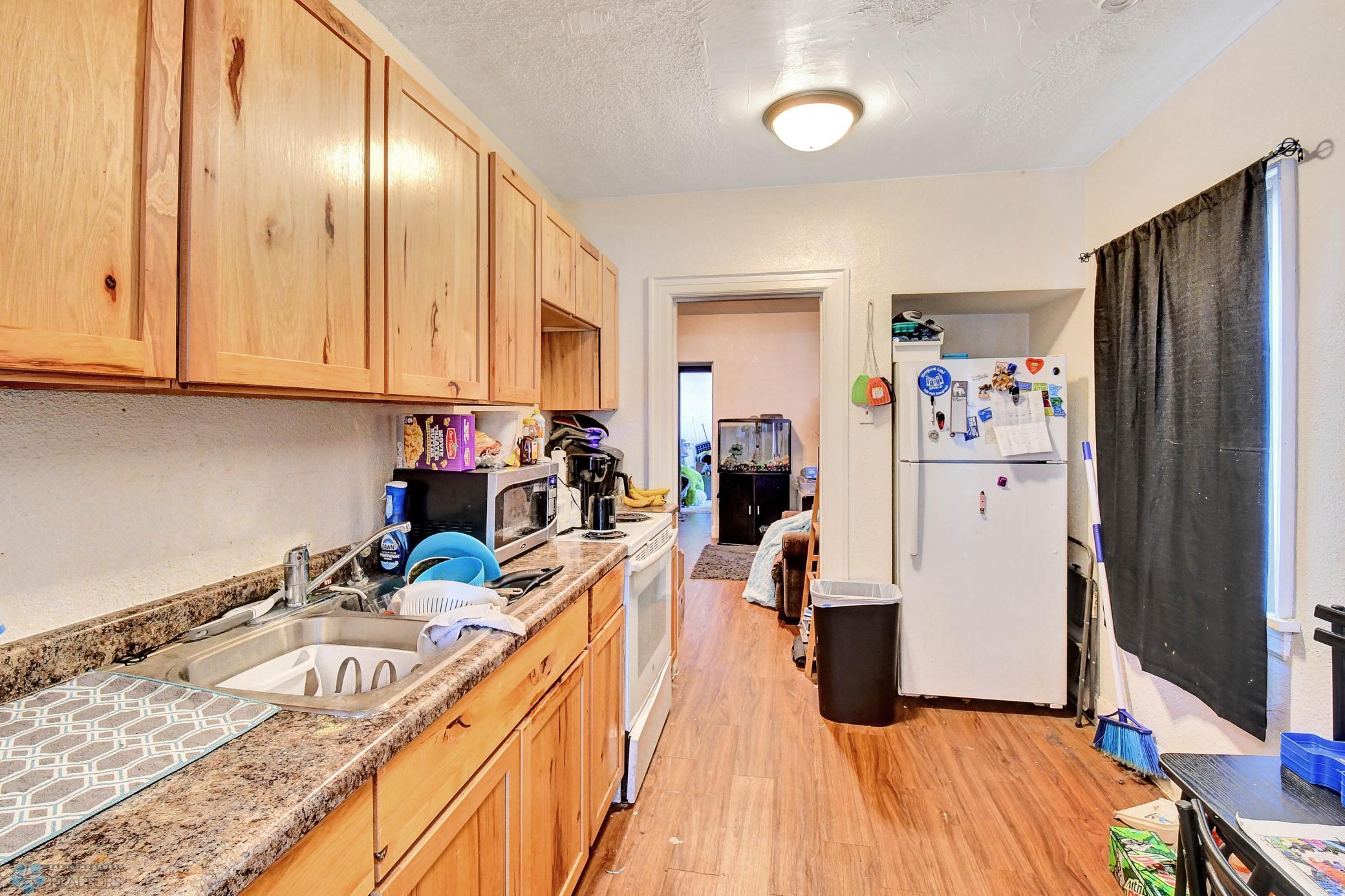 258 & 264 College Street Property Photo 46