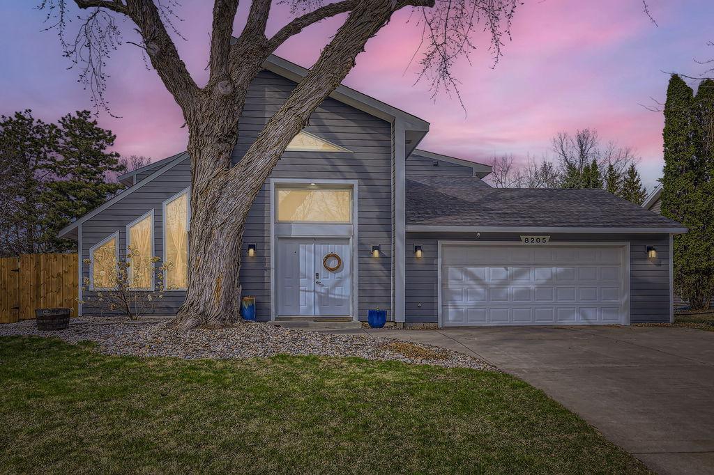 8205 Maryland Road Property Photo