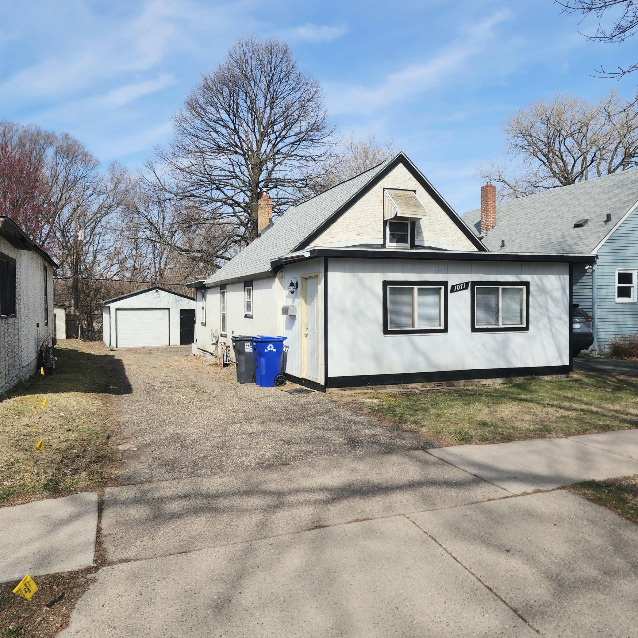 1071 Norton Street Property Photo