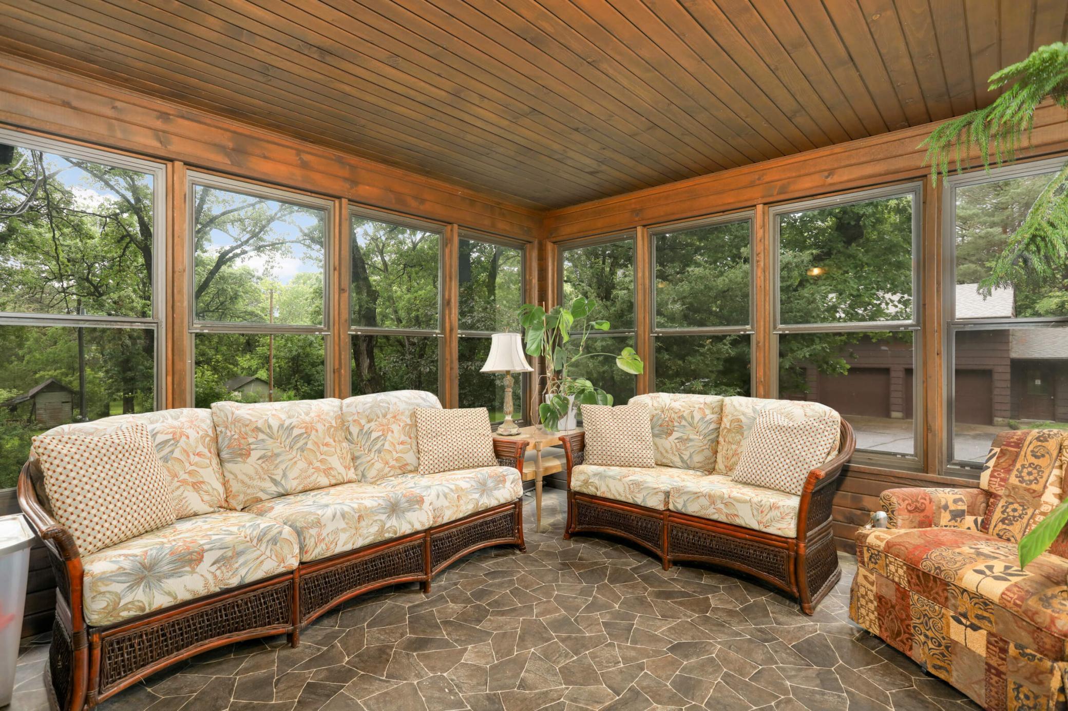16905 211th Avenue Property Photo 3
