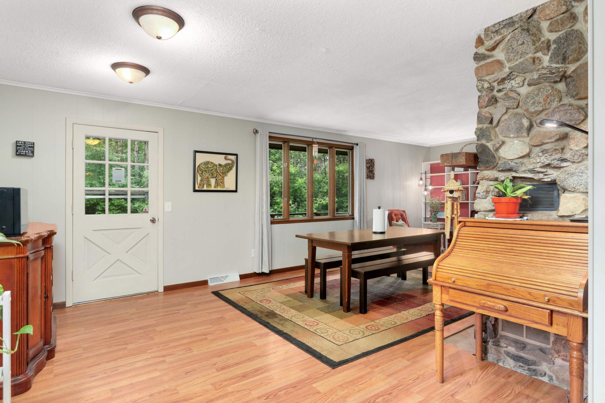 16905 211th Avenue Property Photo 8