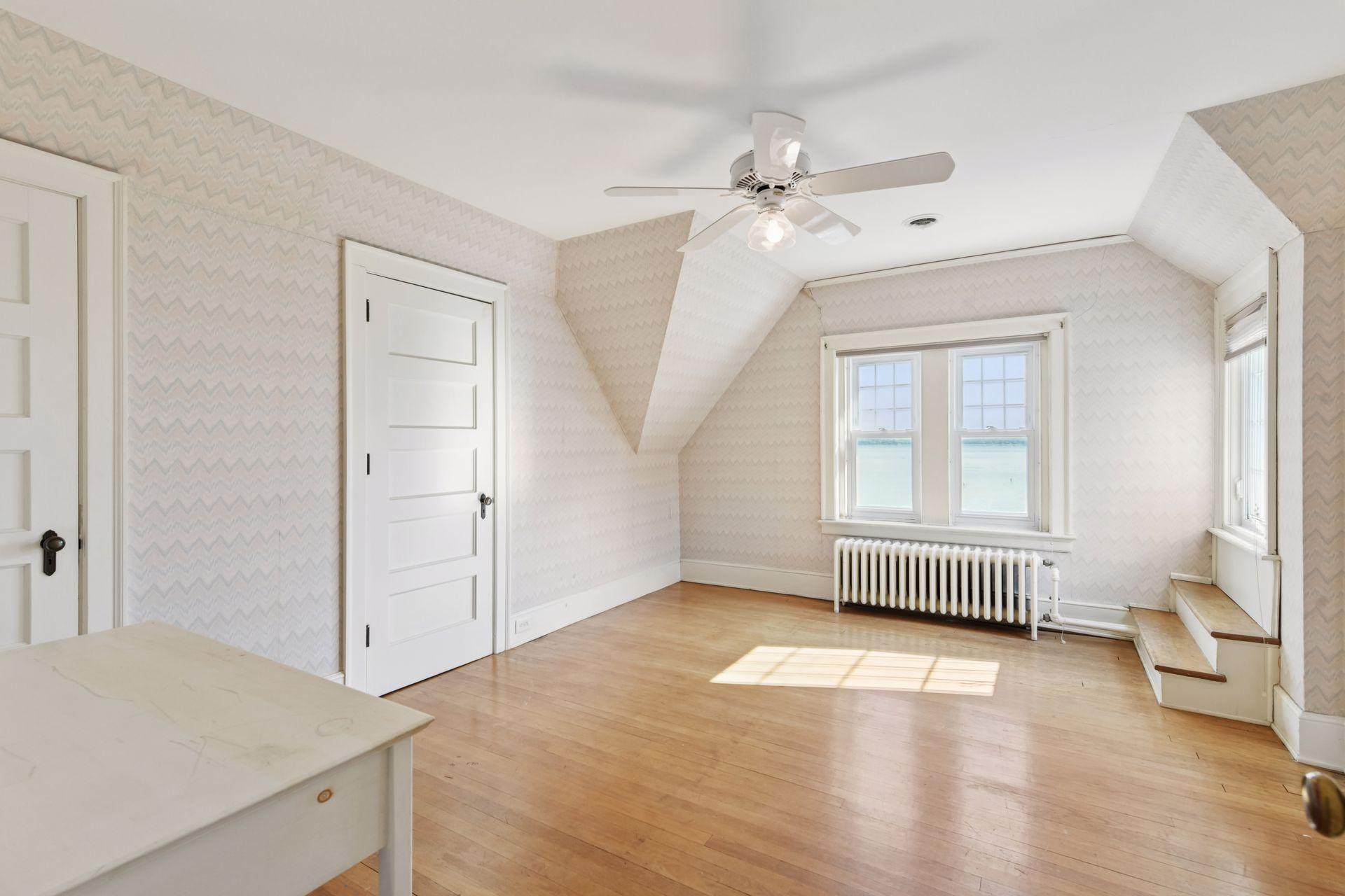 1305 Shoreline Drive Property Photo 19