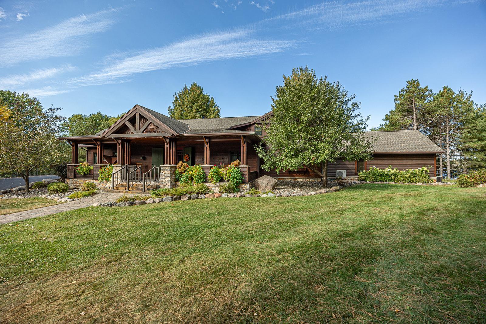1116 Sand Lake Drive Property Photo 1