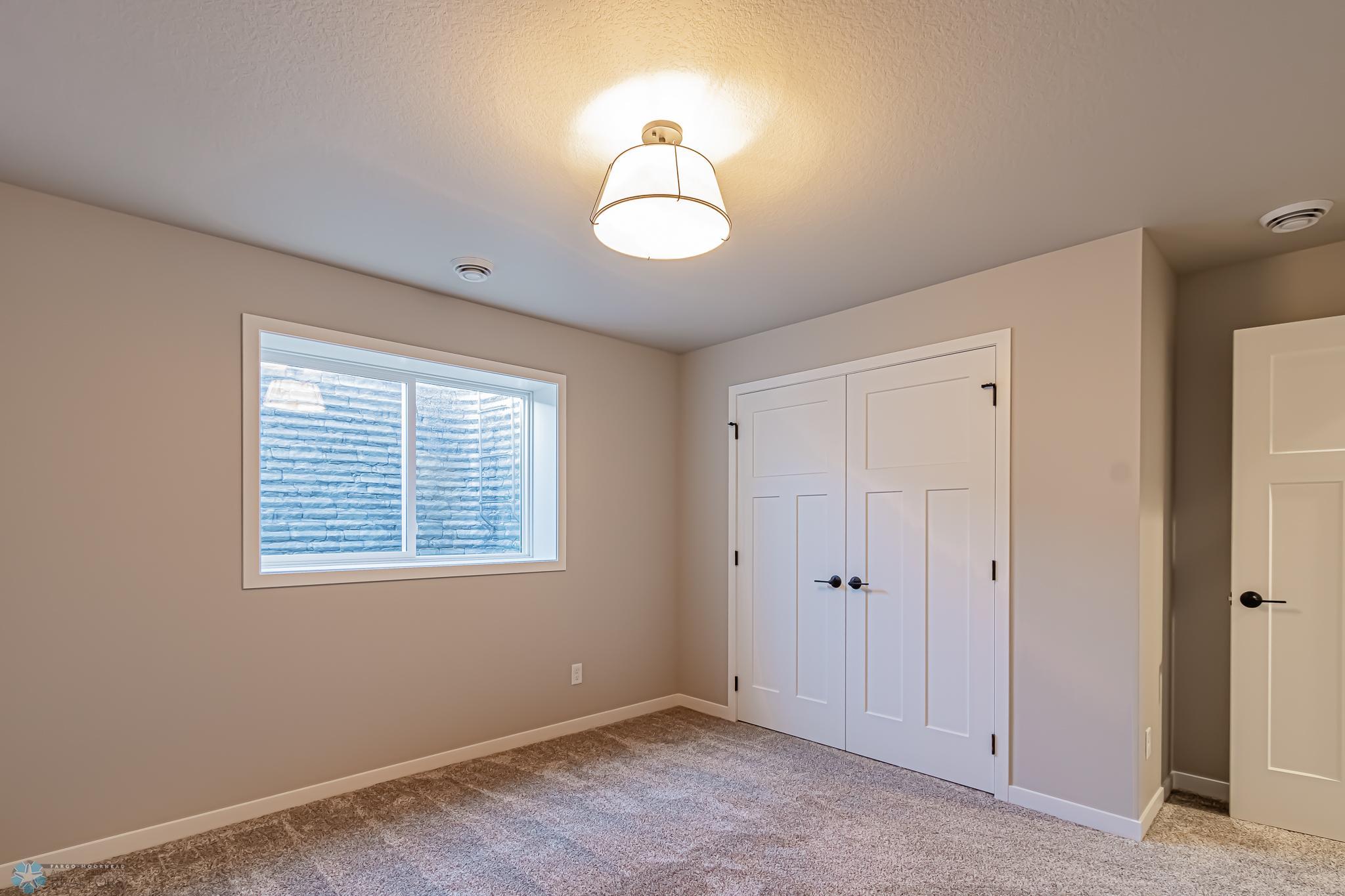 5868 Ellis Drive W Property Photo 44