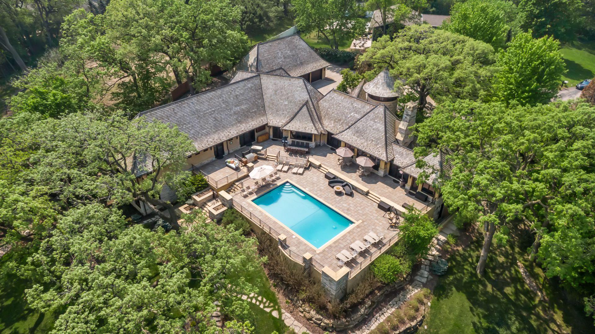 12535 Beach Circle Property Photo