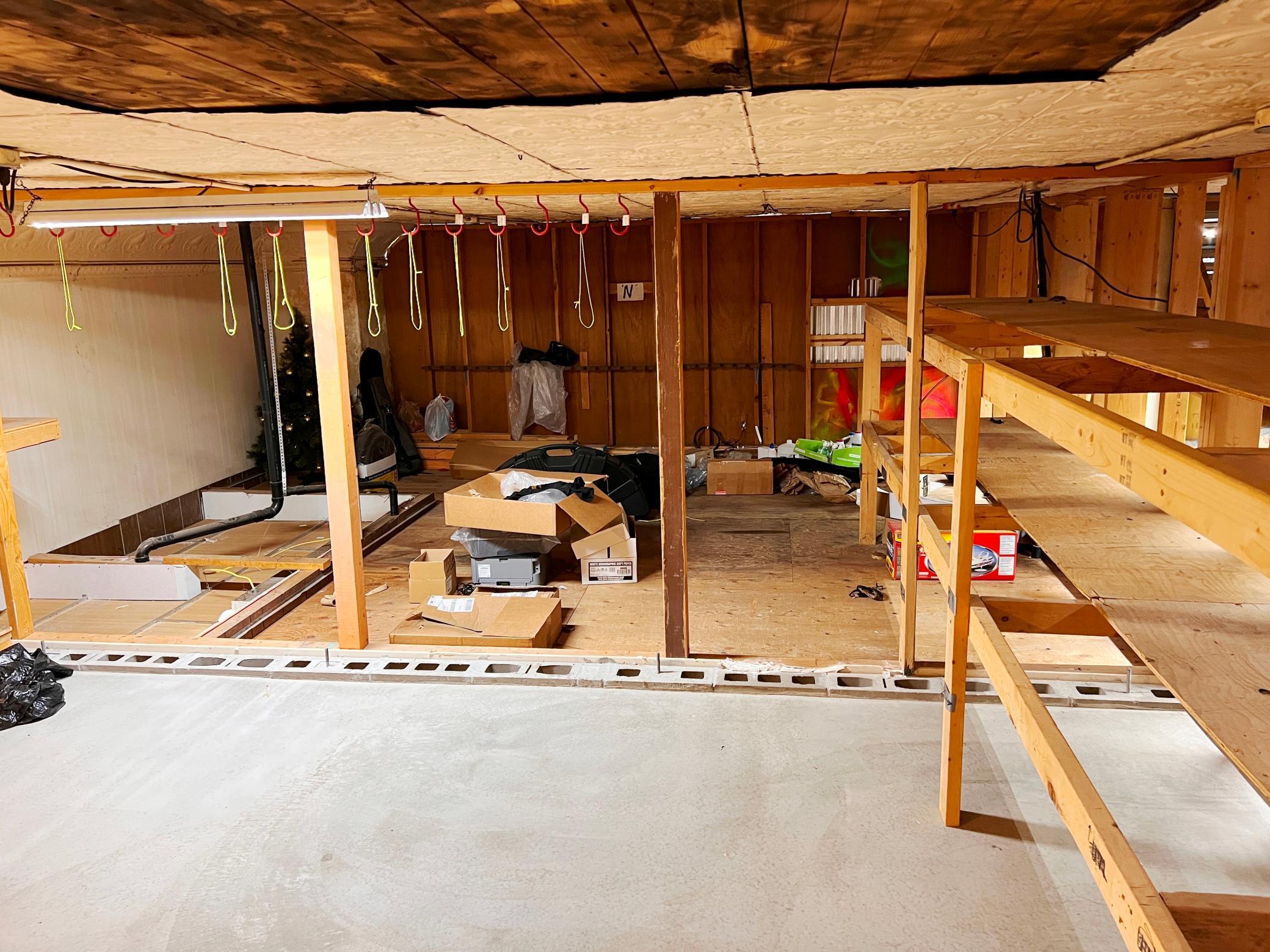 704 Front Street Property Photo 12