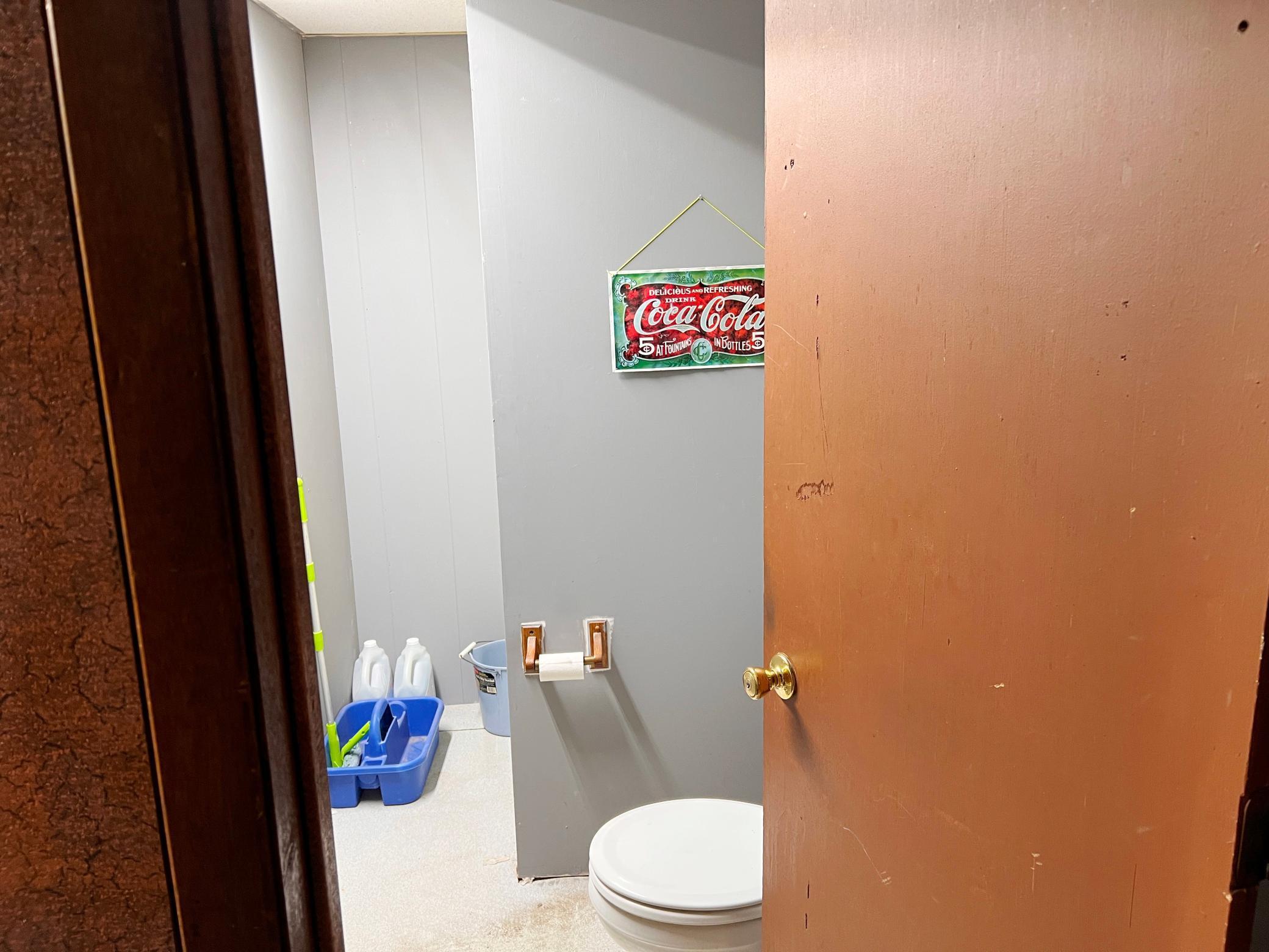 704 Front Street Property Photo 16