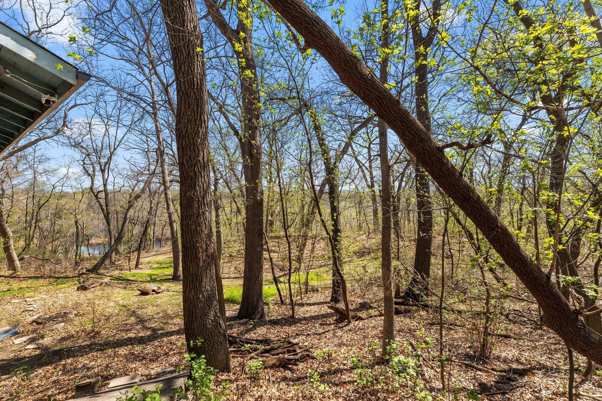 556 County Road C W Property Photo 22