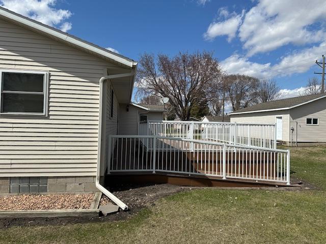 701 3rd Street Property Photo 28