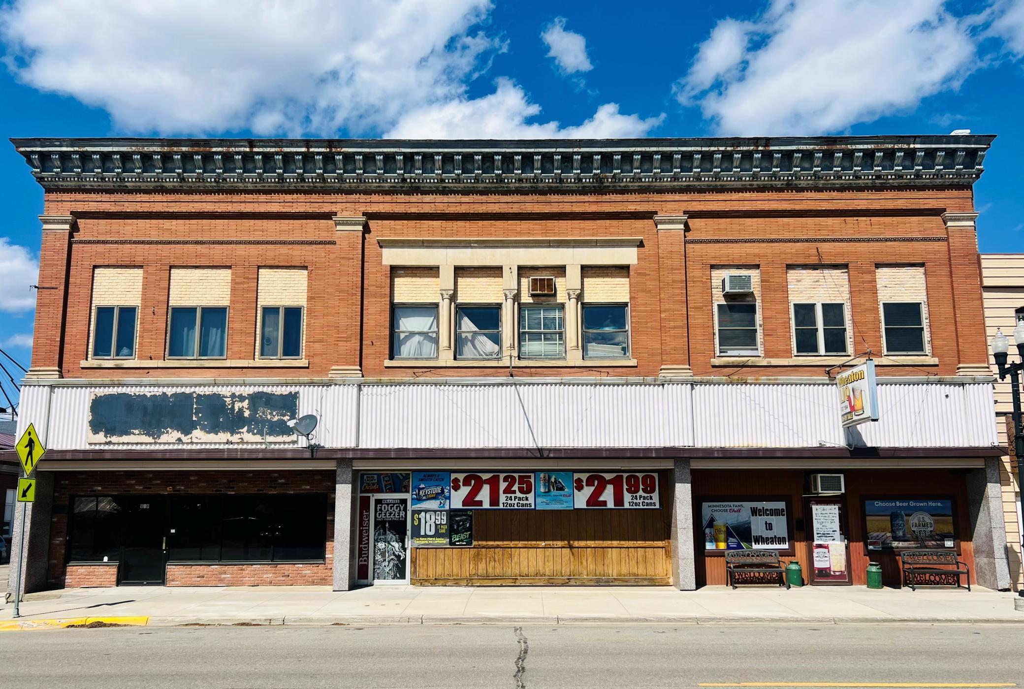 924 Broadway Property Photo