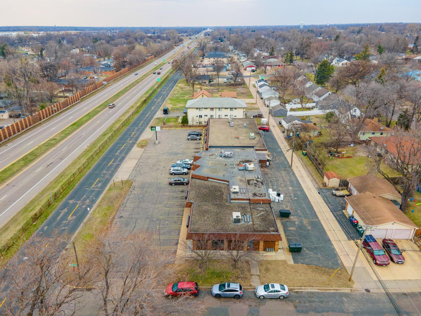 5001 University Avenue Property Photo 2