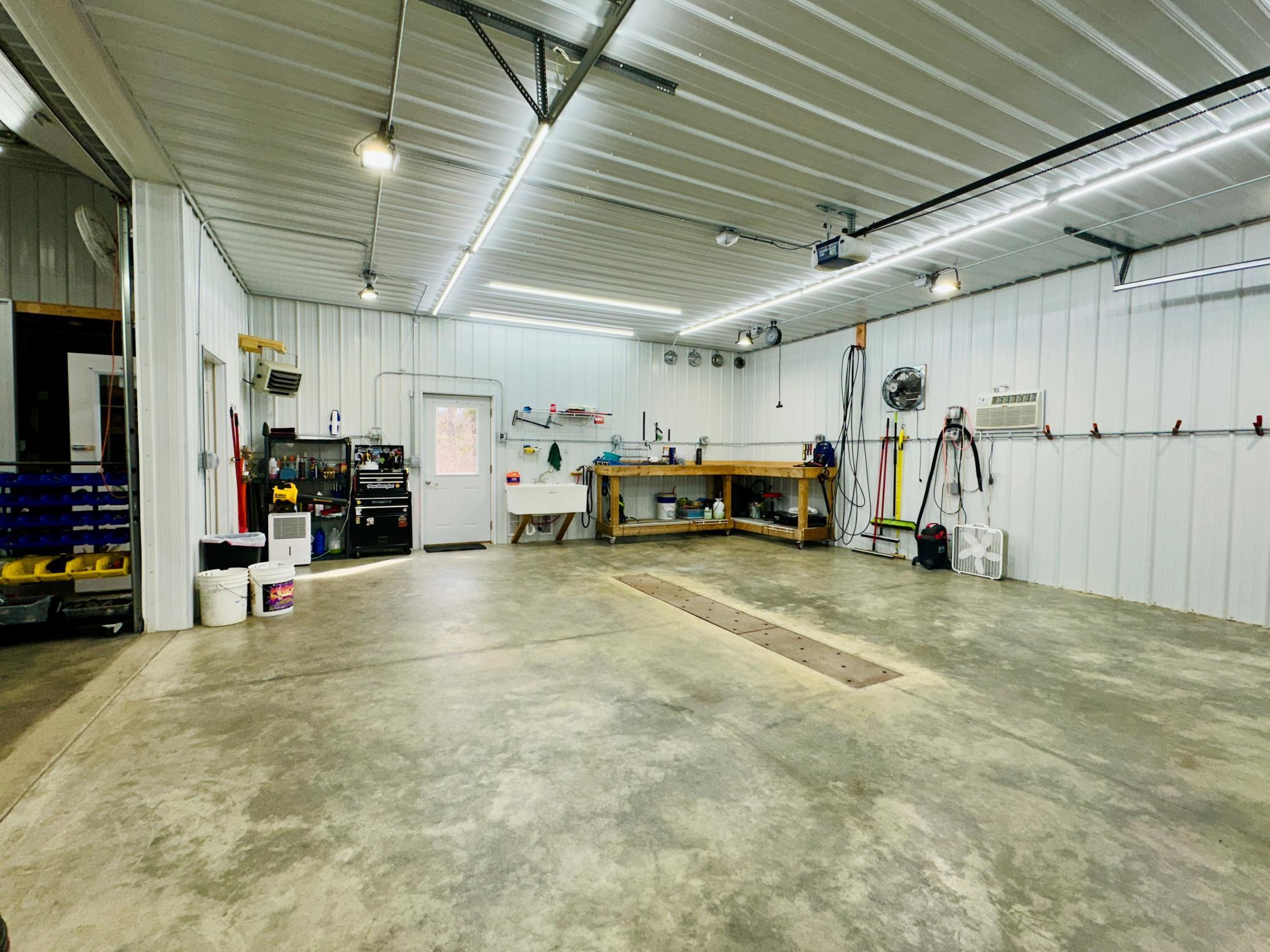32738 Us-71 Property Photo 39