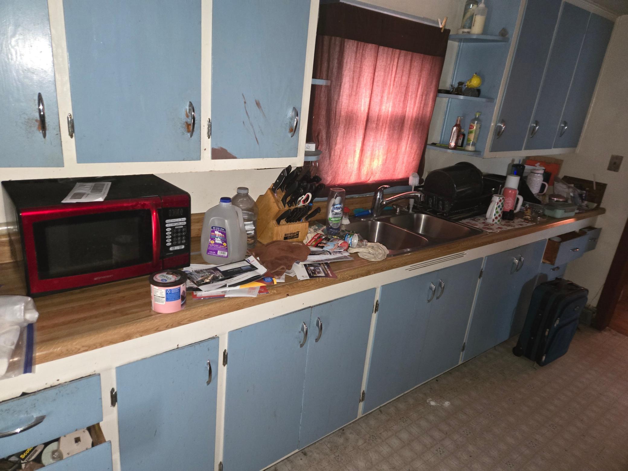 1100 Lincoln Avenue Property Photo 7