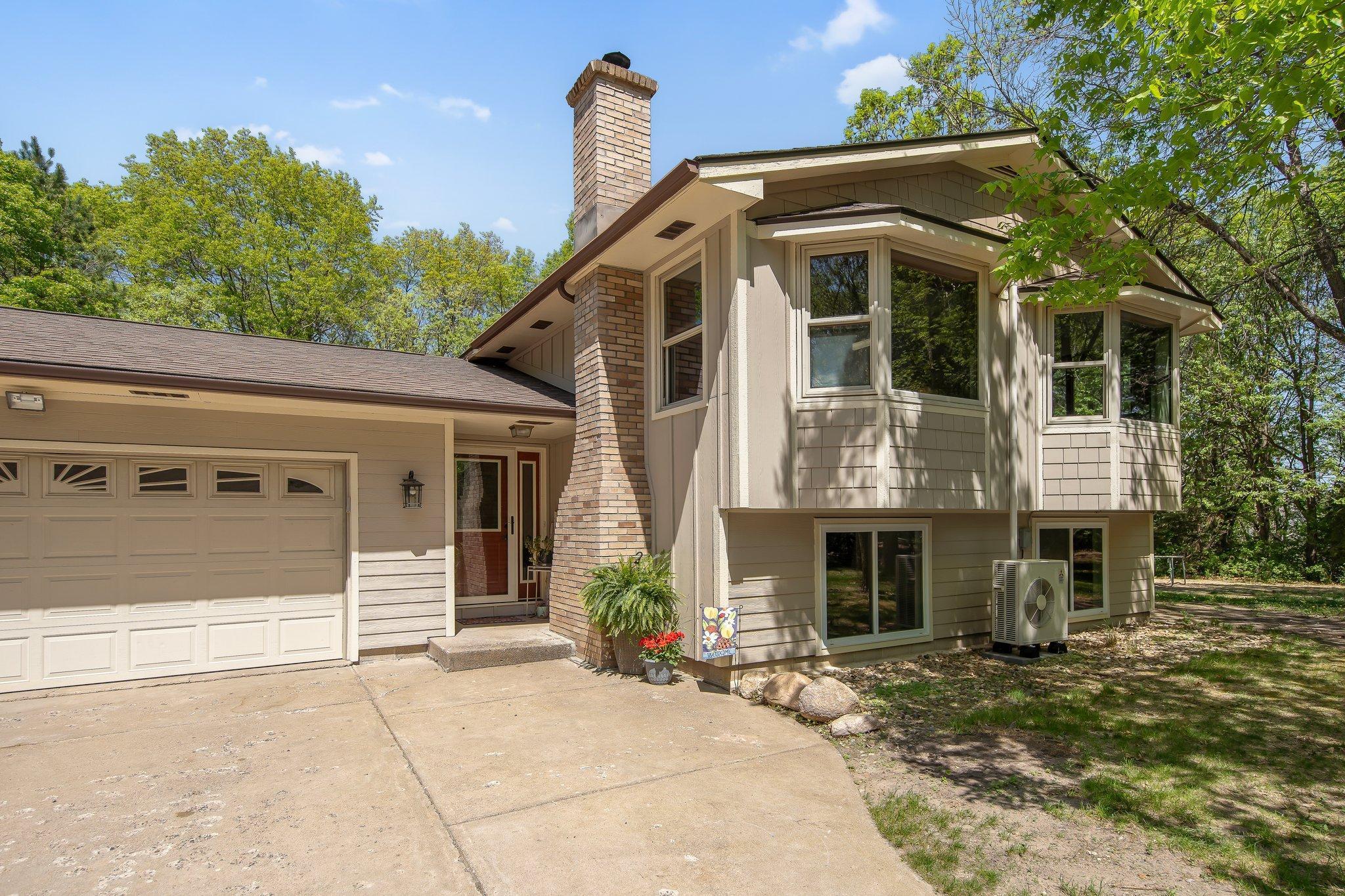 13212 Oakwood Road Property Photo