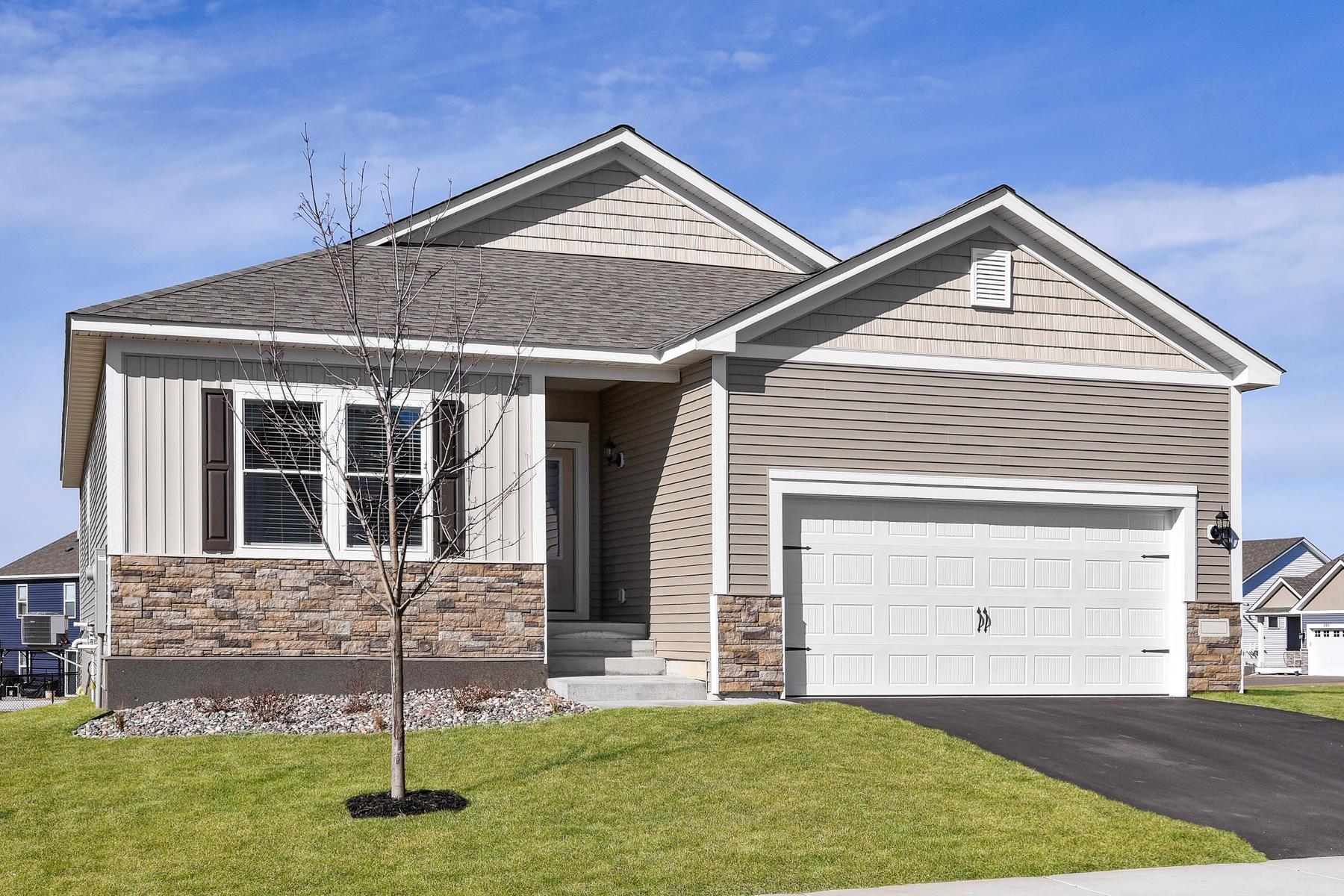 10213 Twin Lakes Parkway Property Photo 1