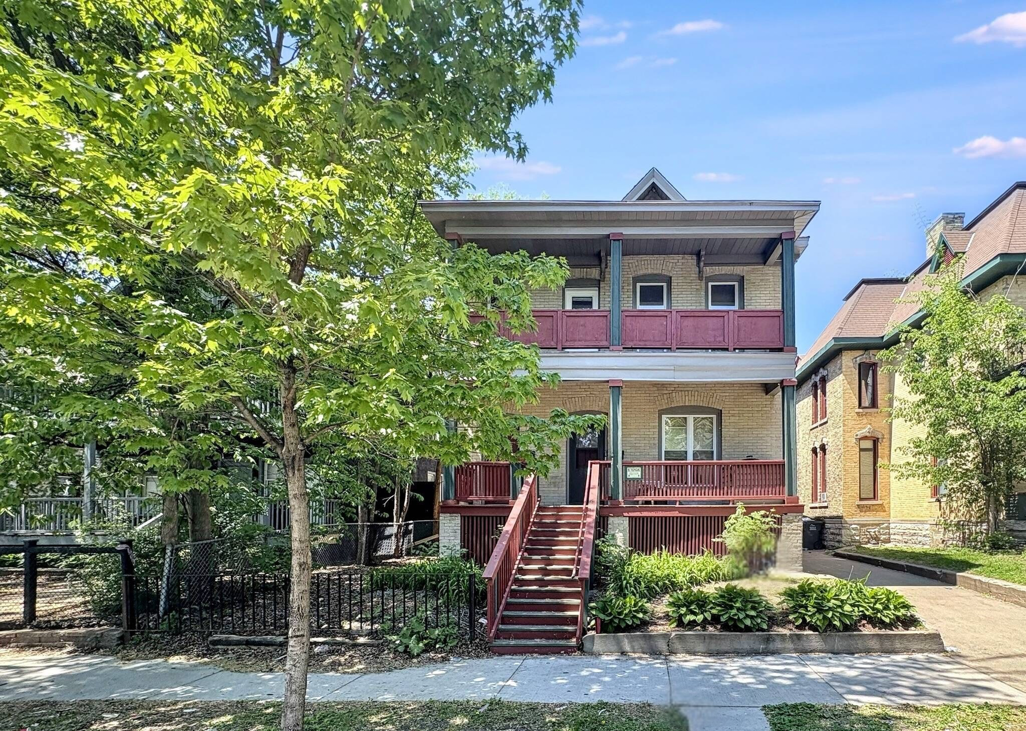 2108 Elliot Avenue Property Photo