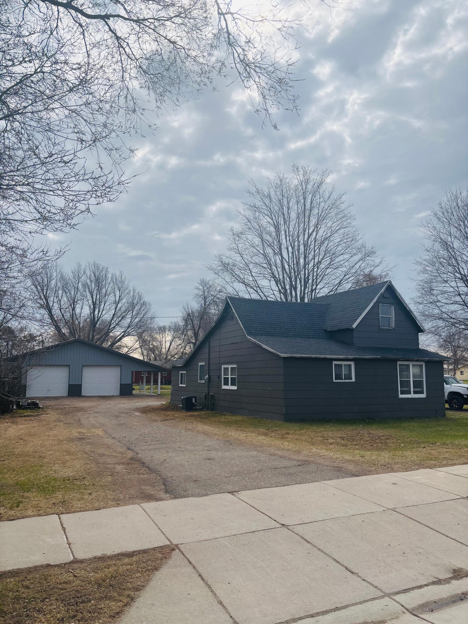 104 Douglas Avenue Property Photo 1