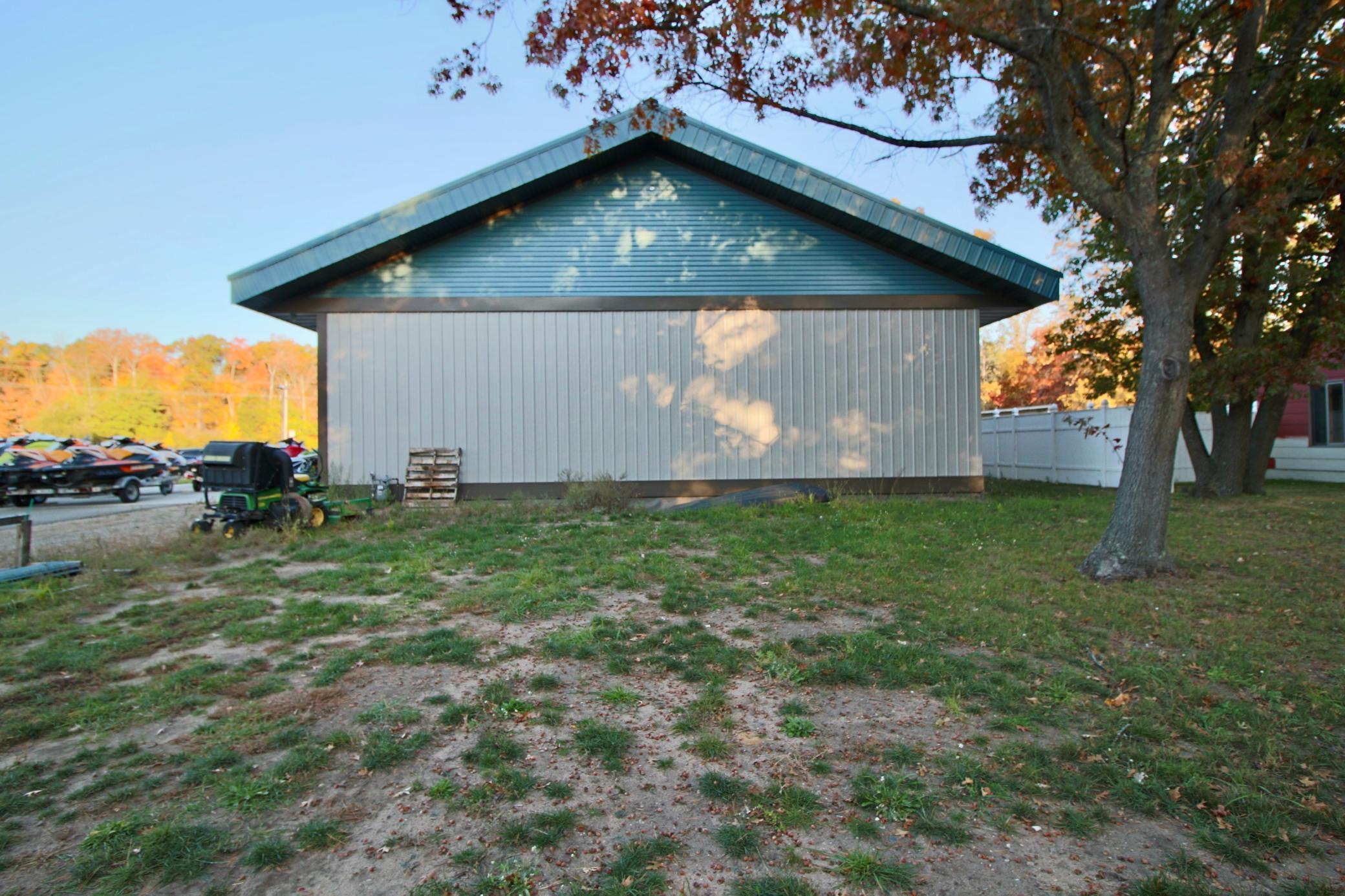 4794 Central Avenue Property Photo 13