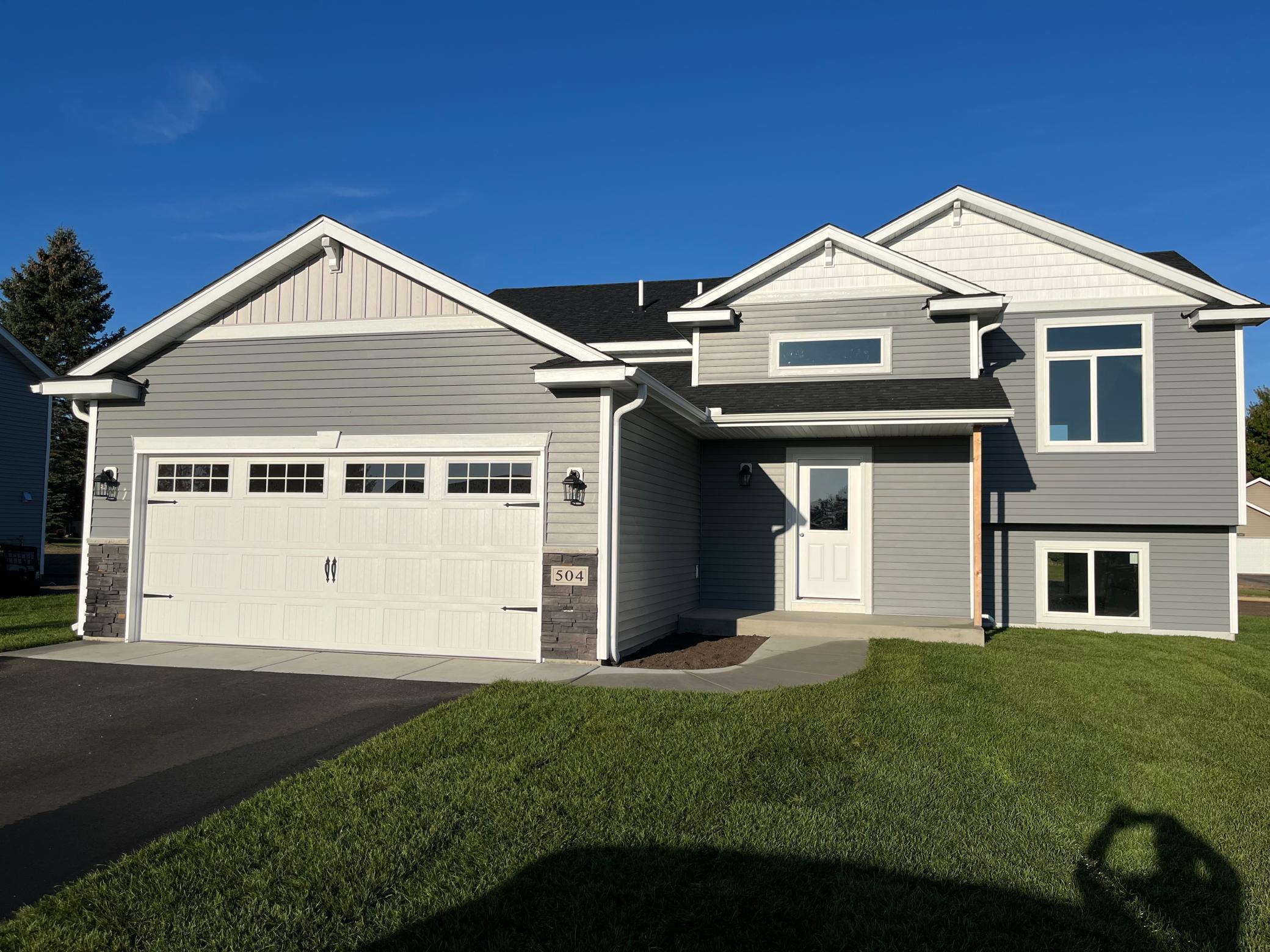 105 Collina Circle Property Photo