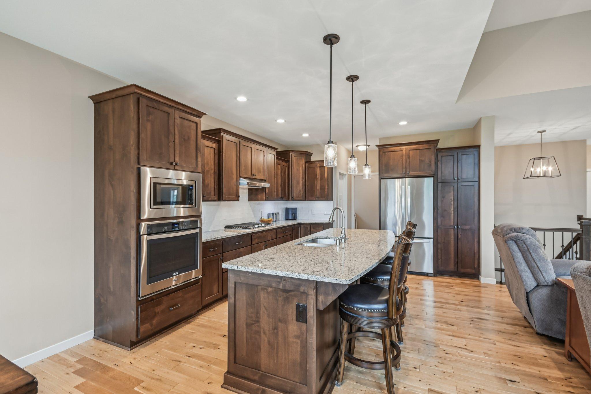 3623 Cove Point Circle Property Photo 6