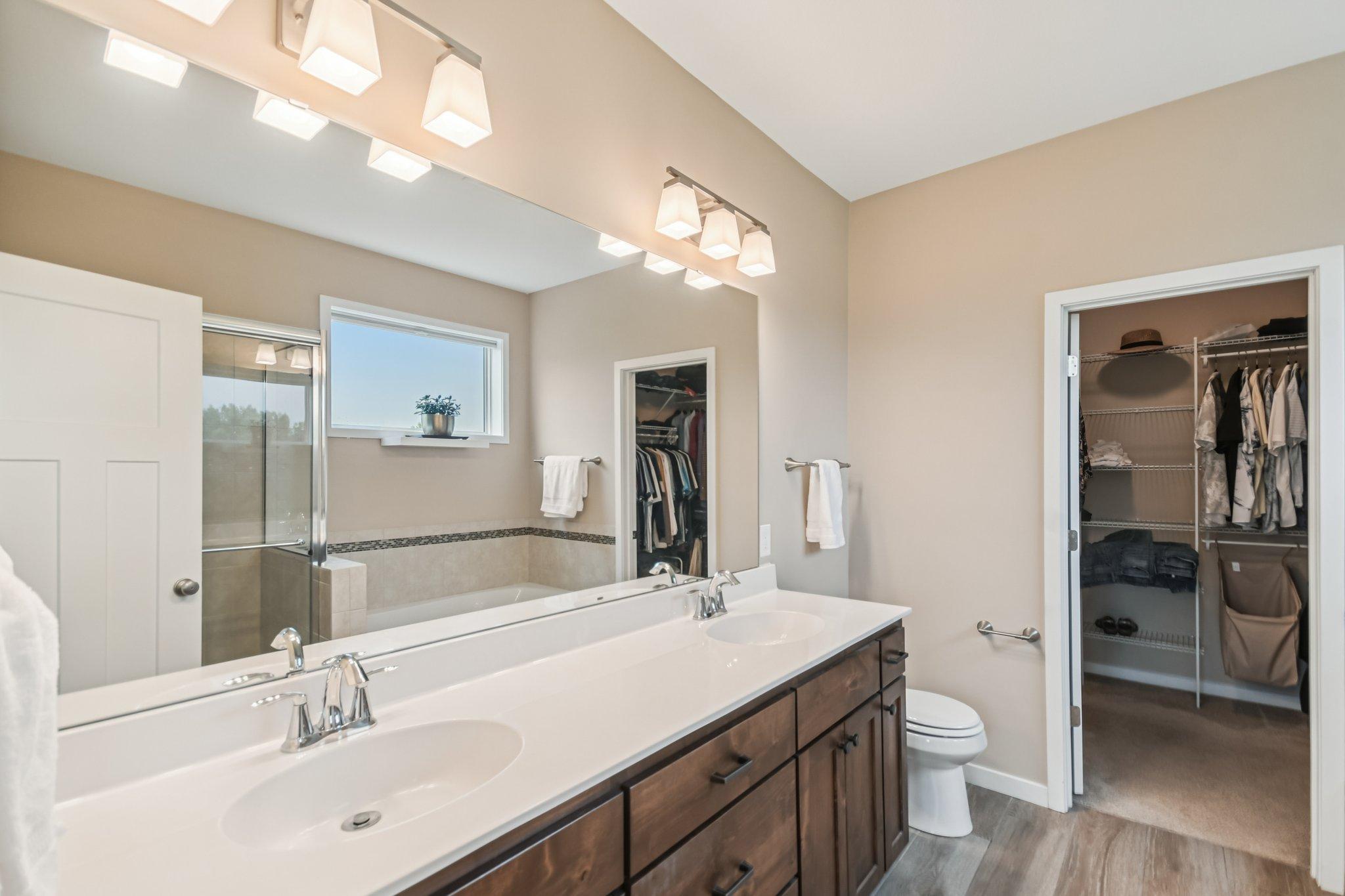 3623 Cove Point Circle Property Photo 17