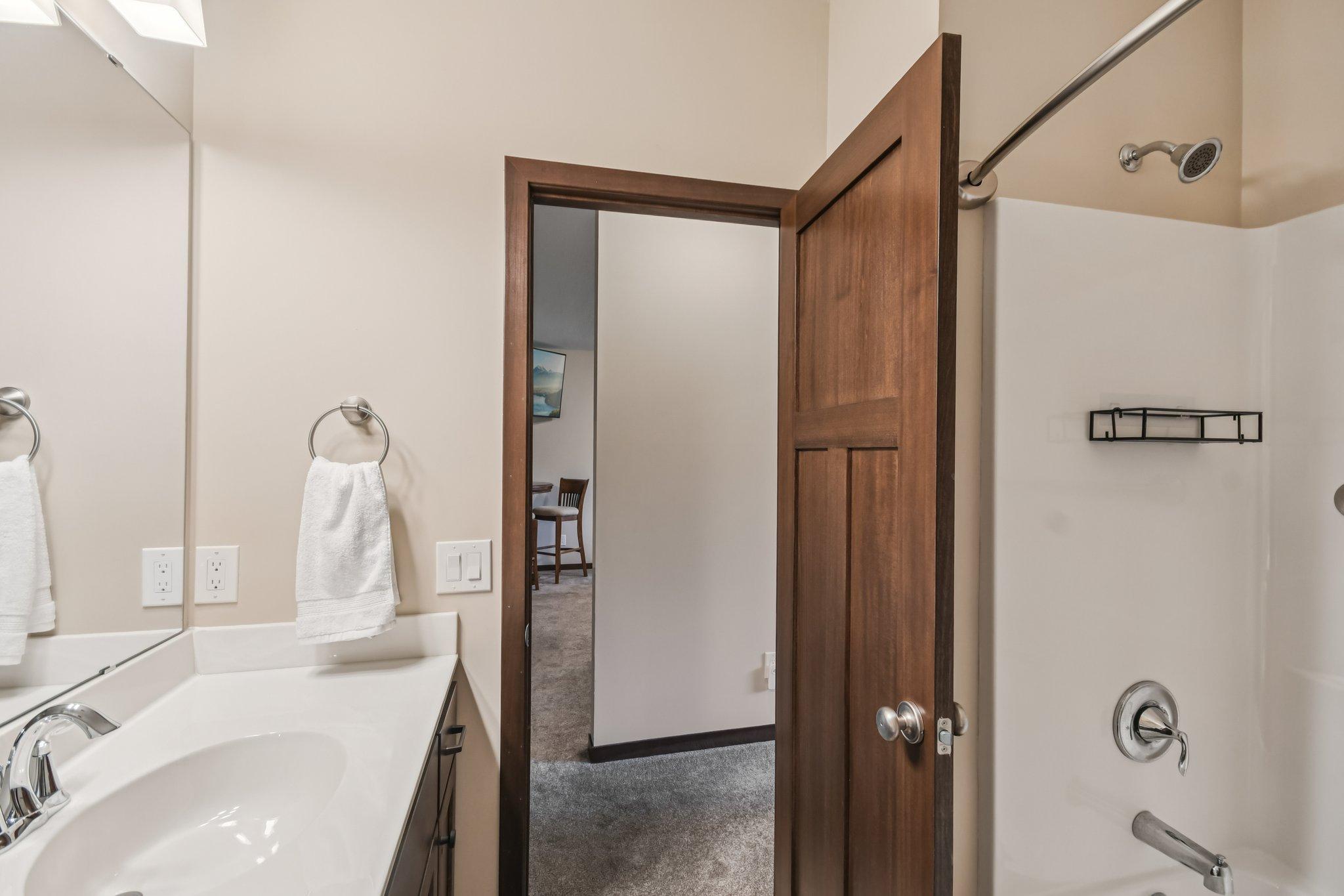 3623 Cove Point Circle Property Photo 31